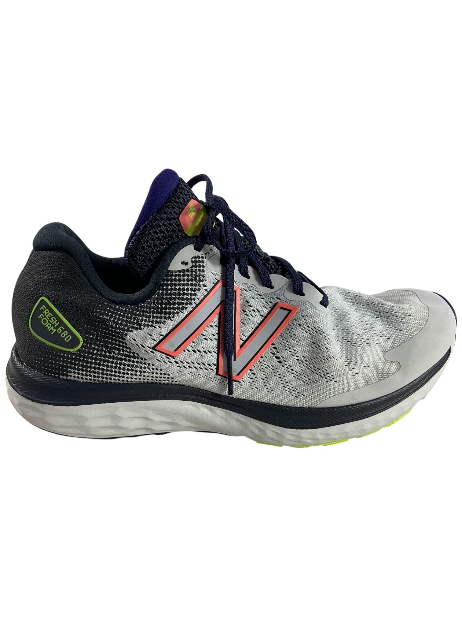 Tenis 9 (New Balance)