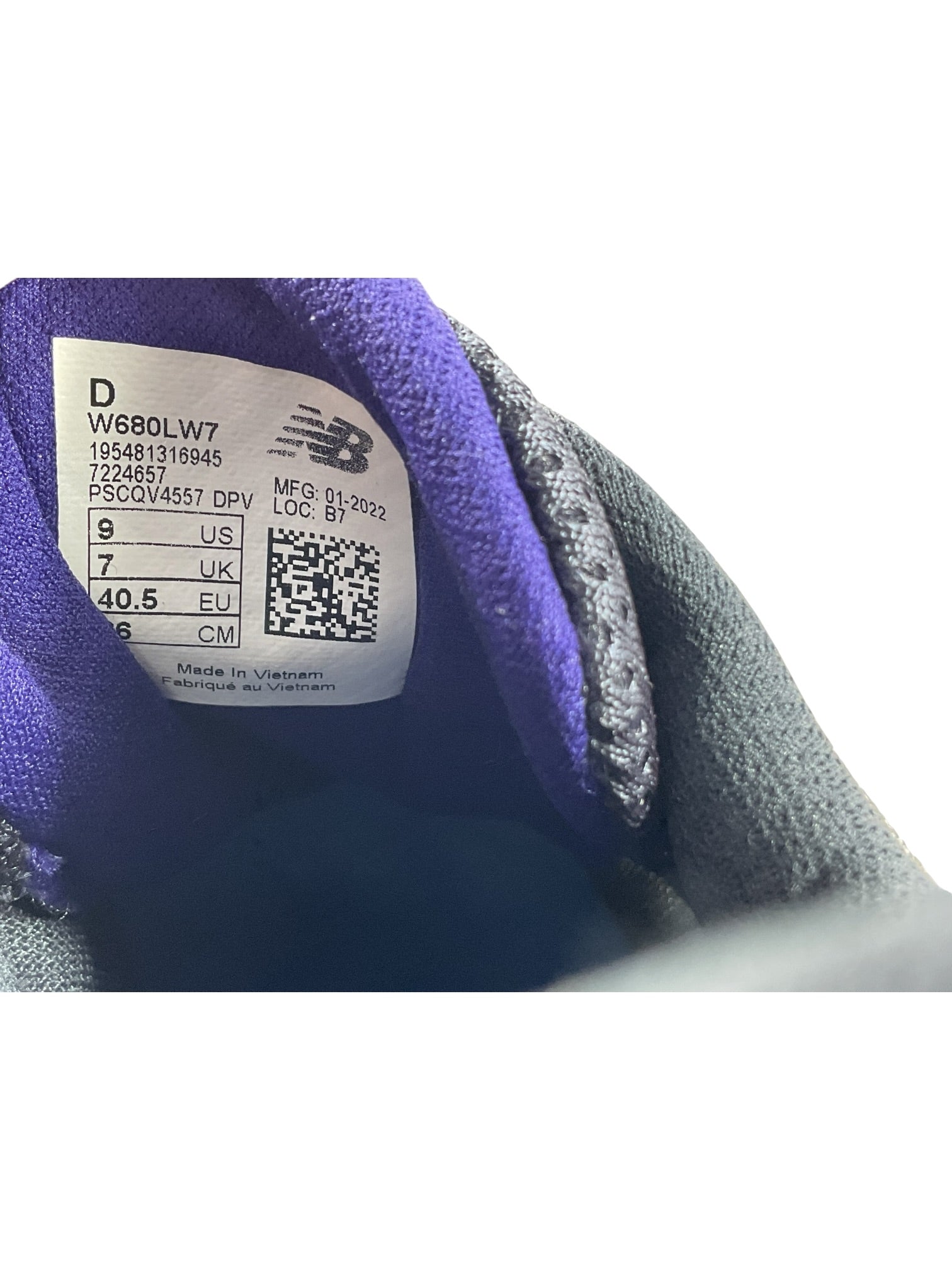 Tenis 9 (New Balance)