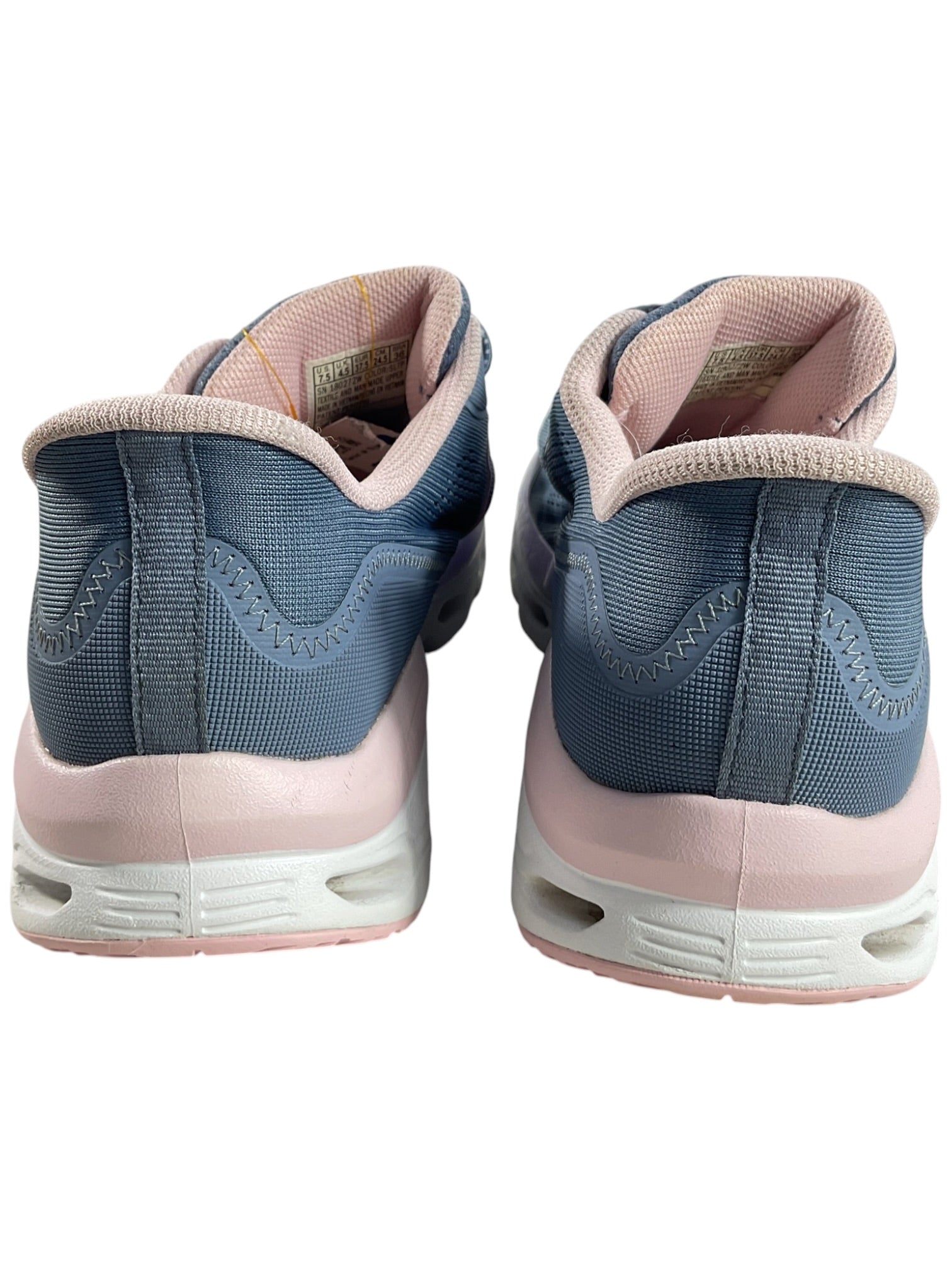 Tenis 7.5 (Skechers)