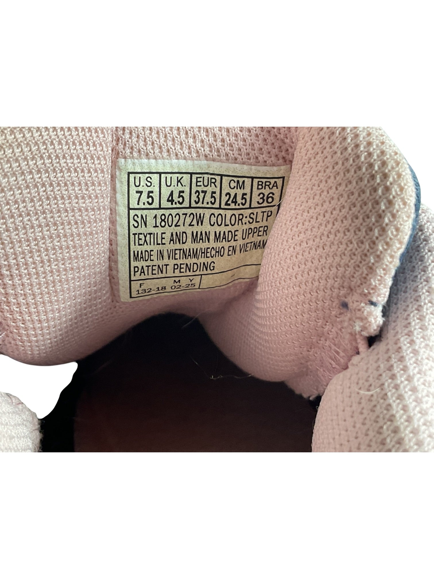 Tenis 7.5 (Skechers)