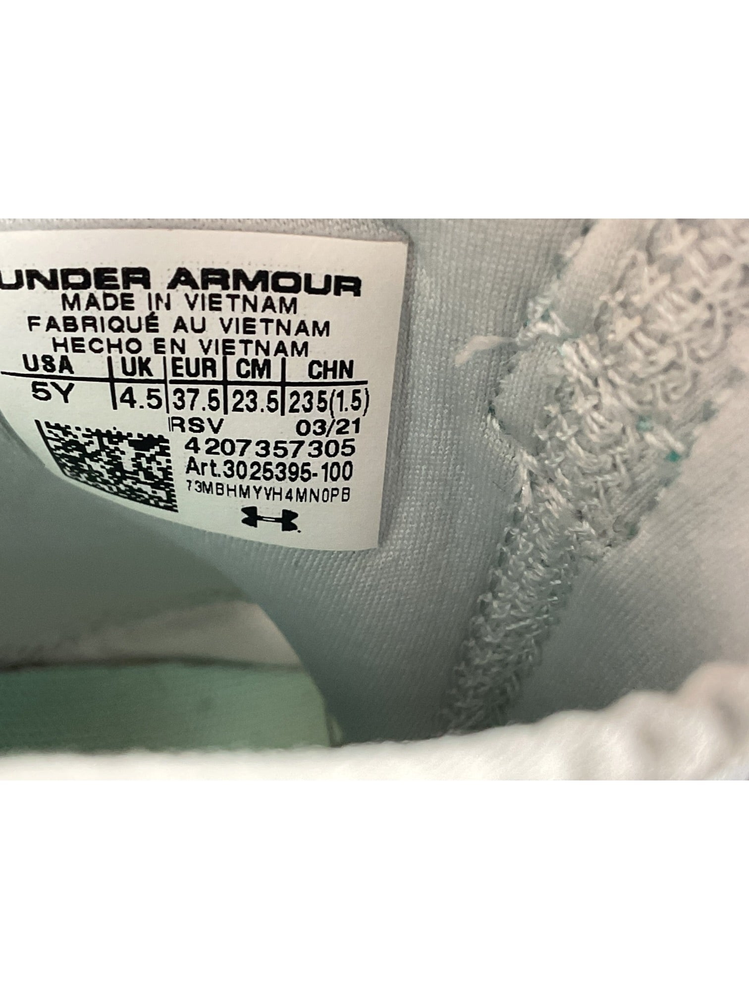 Tenis 5Y (UNDER ARMOUR)