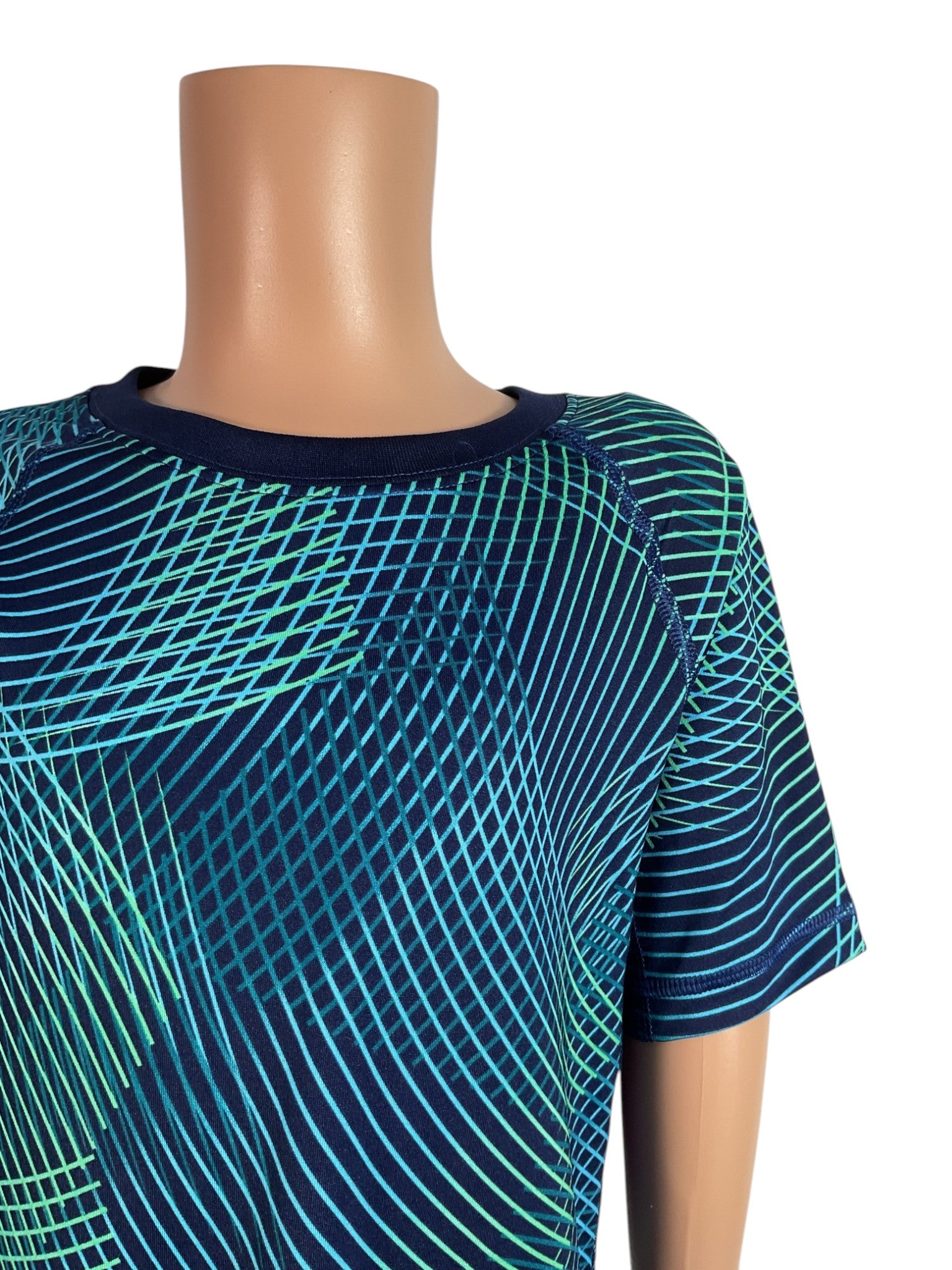 Camisa niño 8-10 (All in motion)