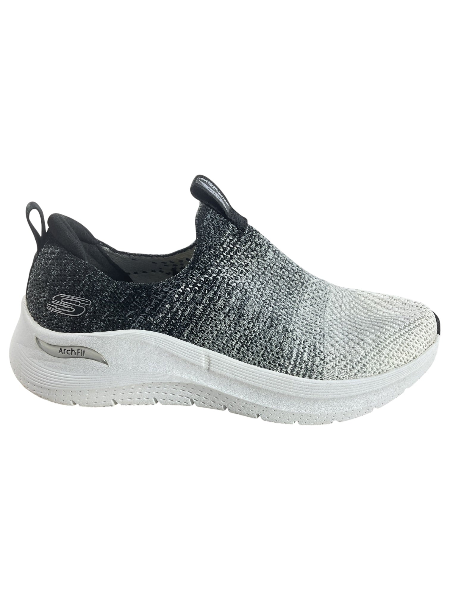 Tenis  7.5 (Skechers)