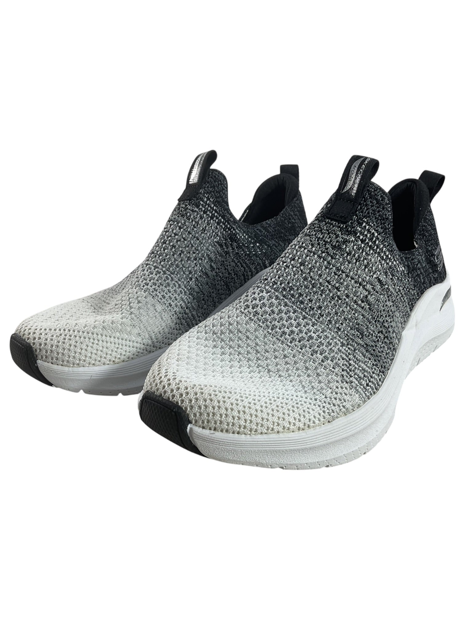 Tenis  7.5 (Skechers)