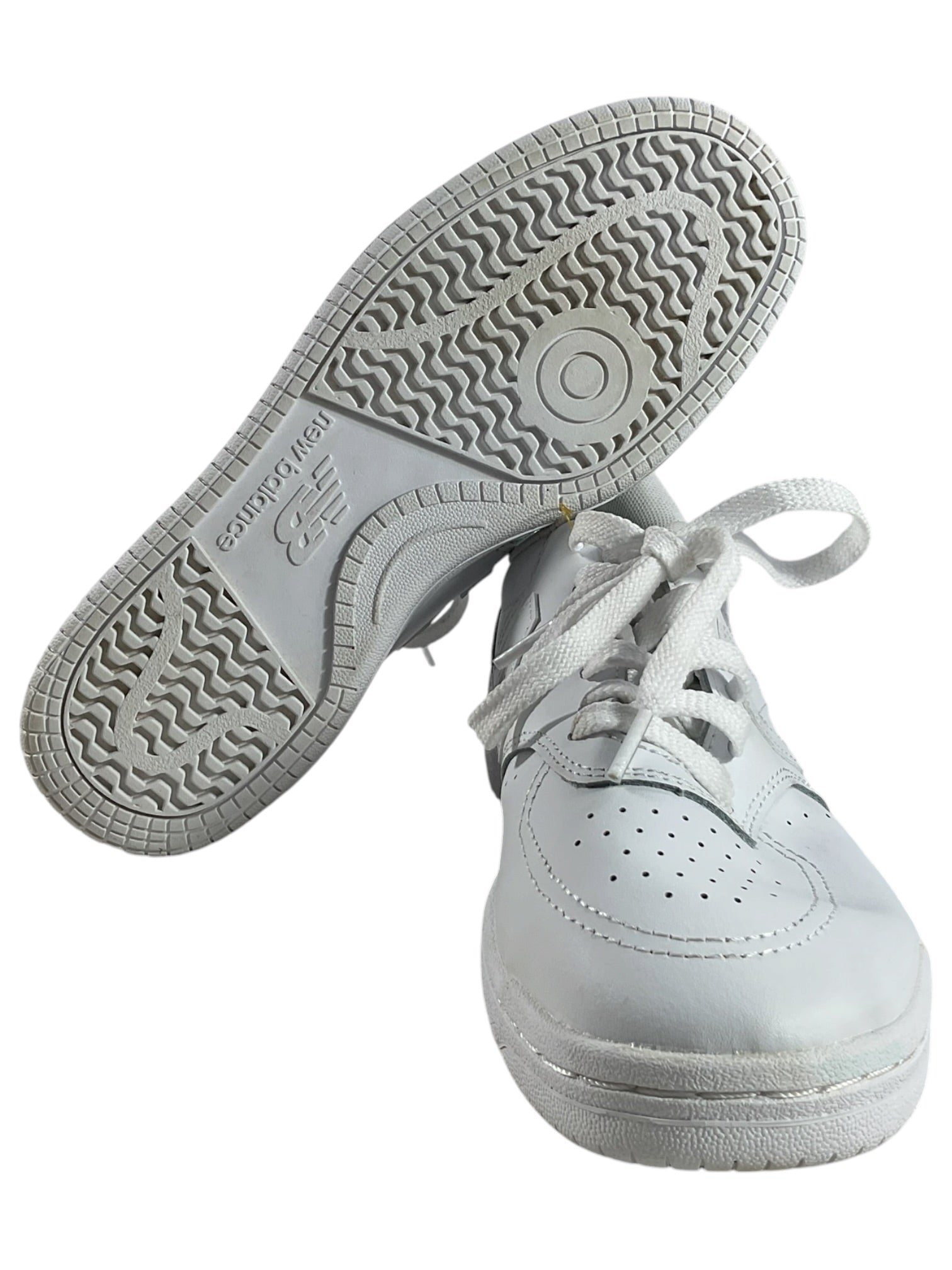 Tenis 8 (New Balance)