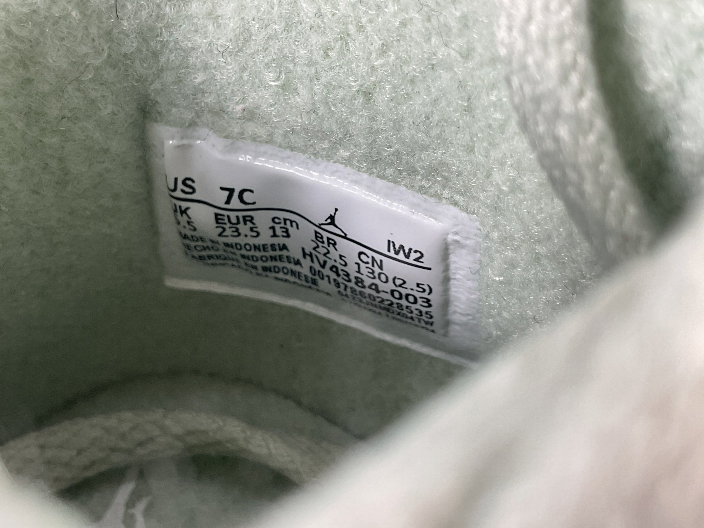 Tenis niño 7 (Jordan)