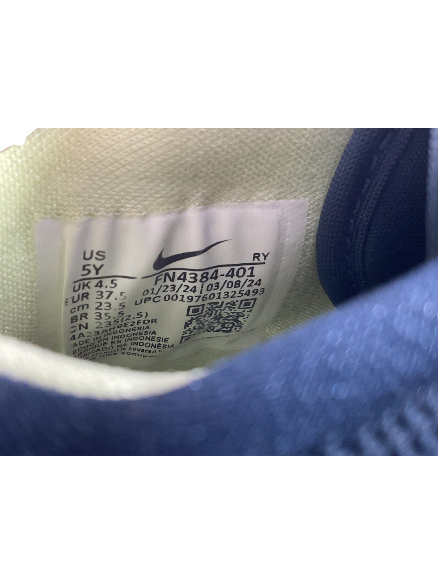 Tenis niño 5Y (Nike)