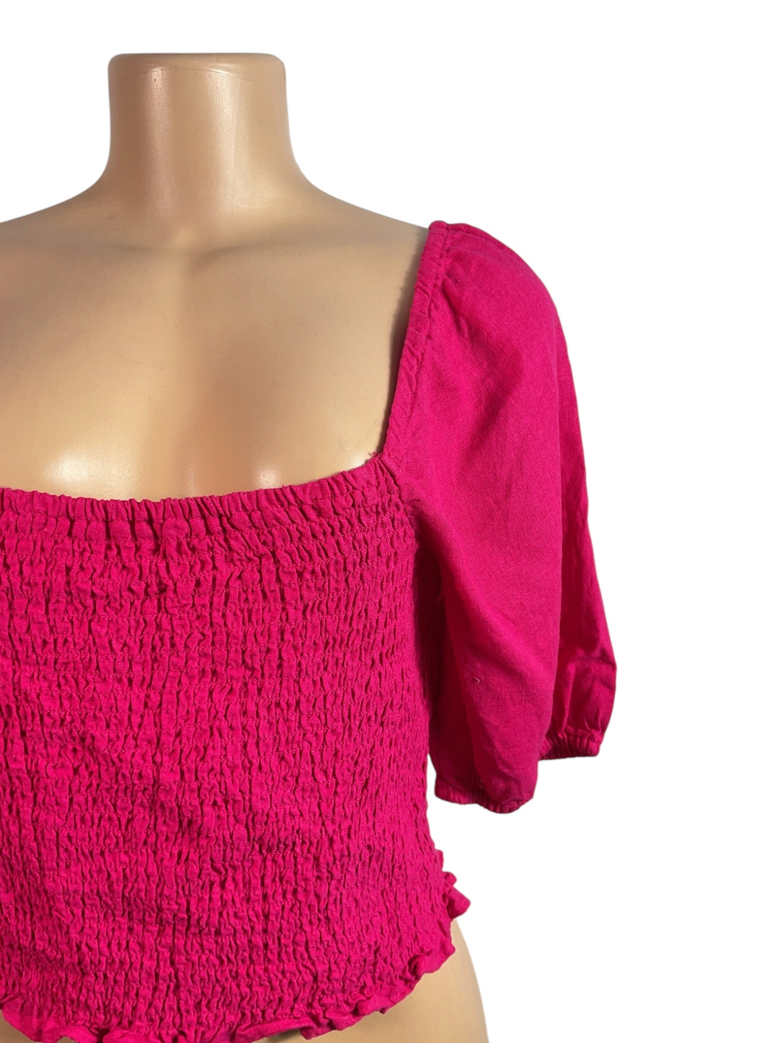 Blusa M (UNIVERSAL THREAD)