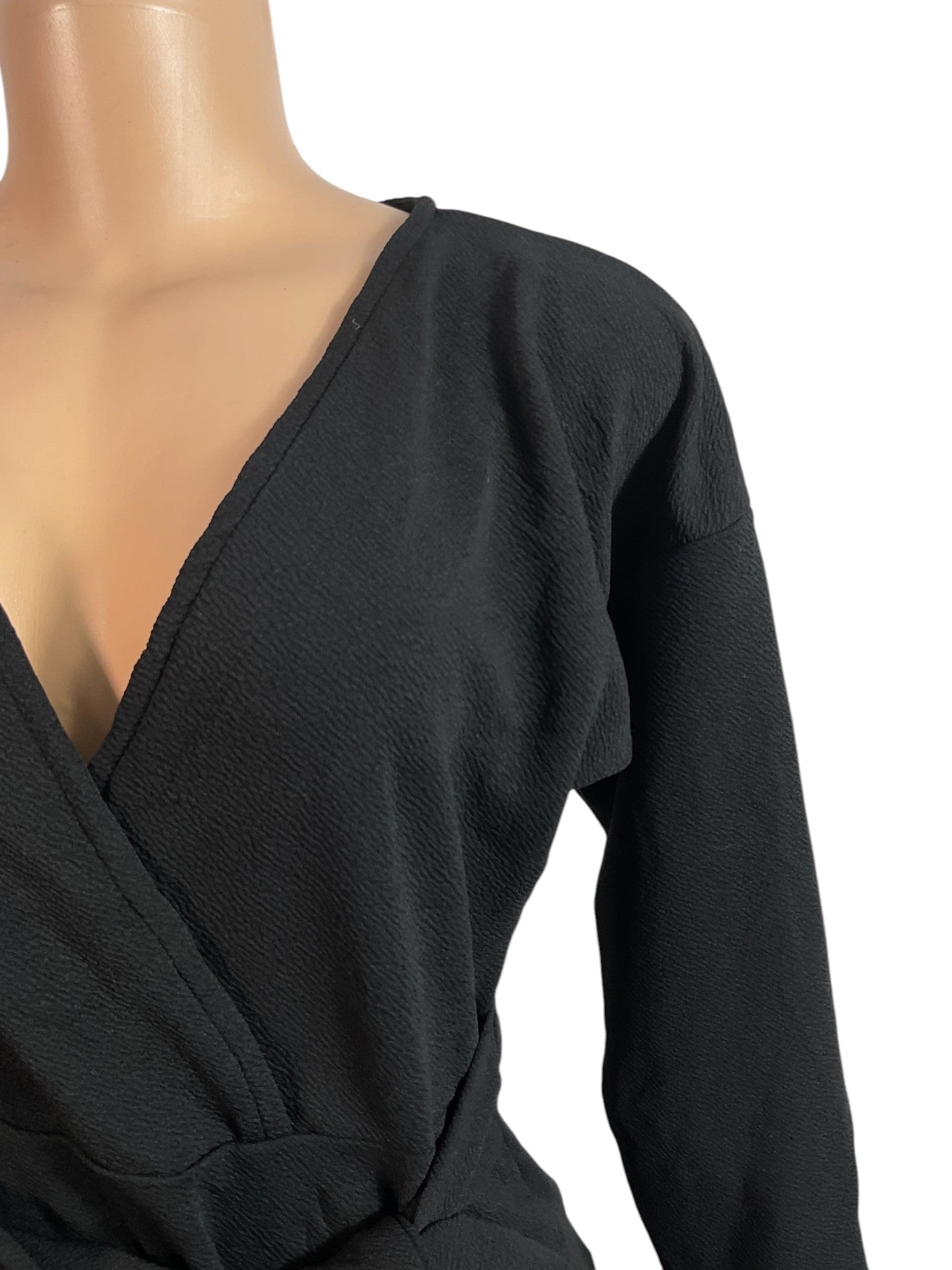 Blusa 6 (PRETTYLITTLETHING)