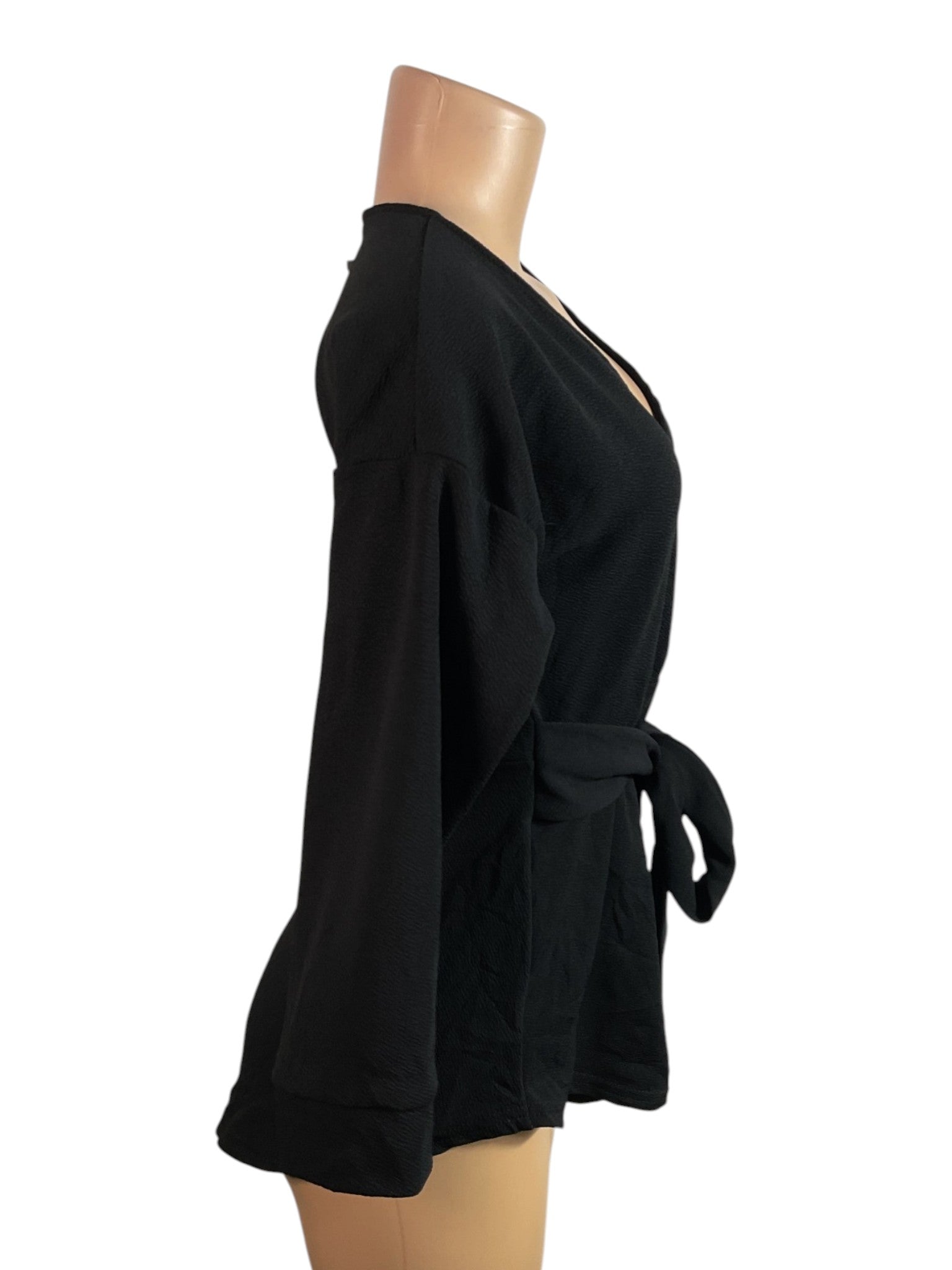 Blusa 6 (PRETTYLITTLETHING)