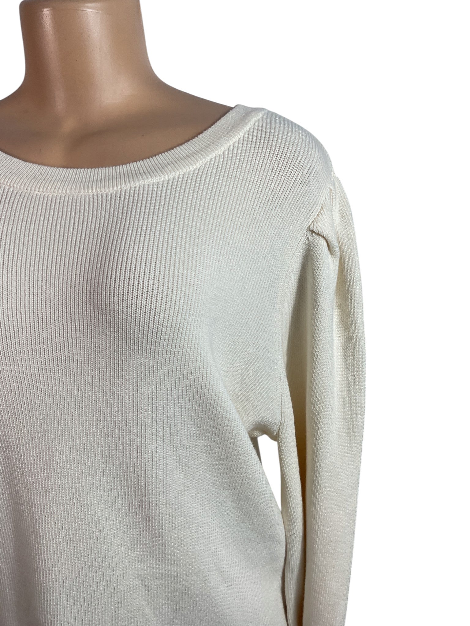 Sueter L (Anne Klein)