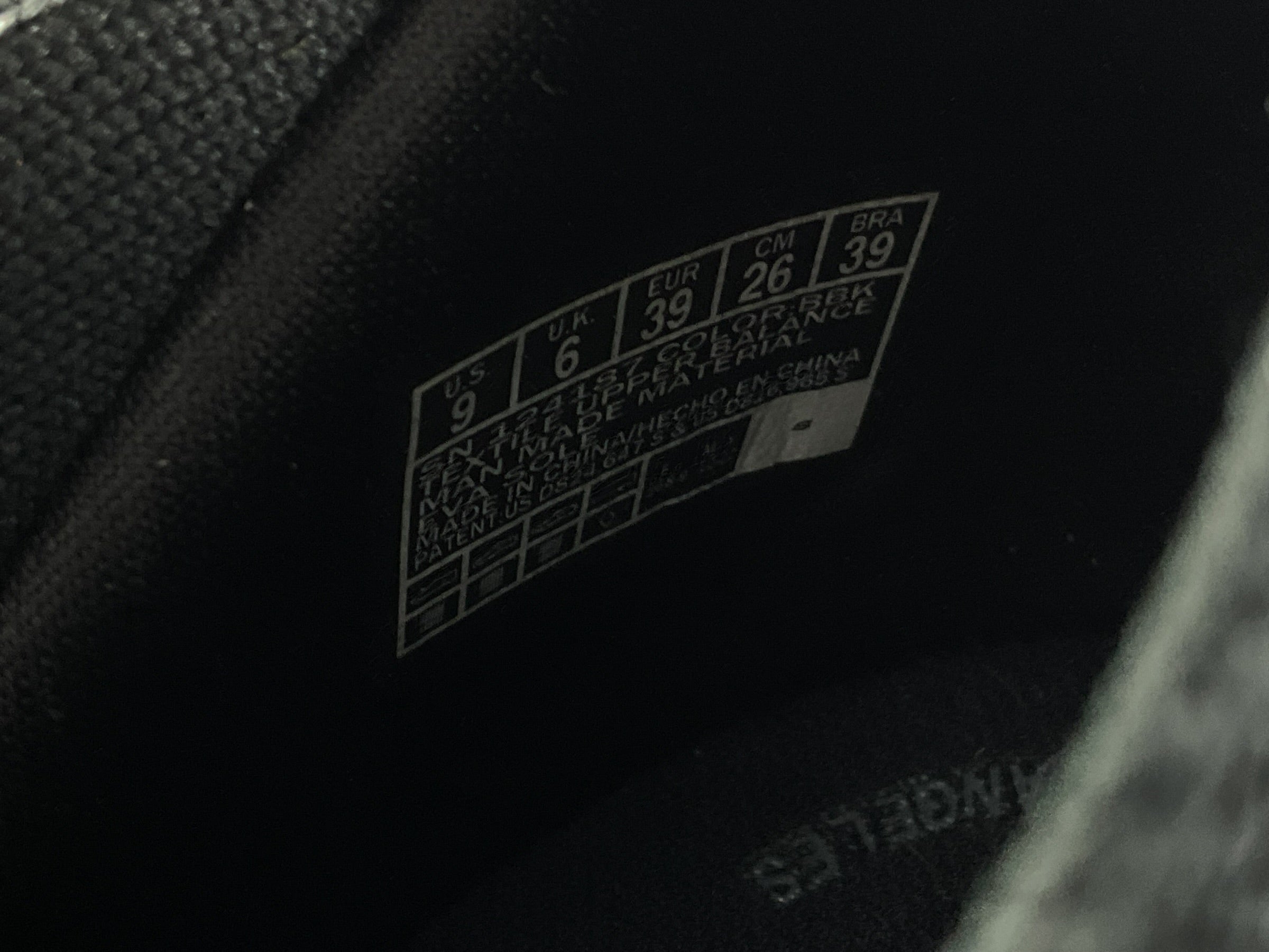 Zapato 9 (Skechers)