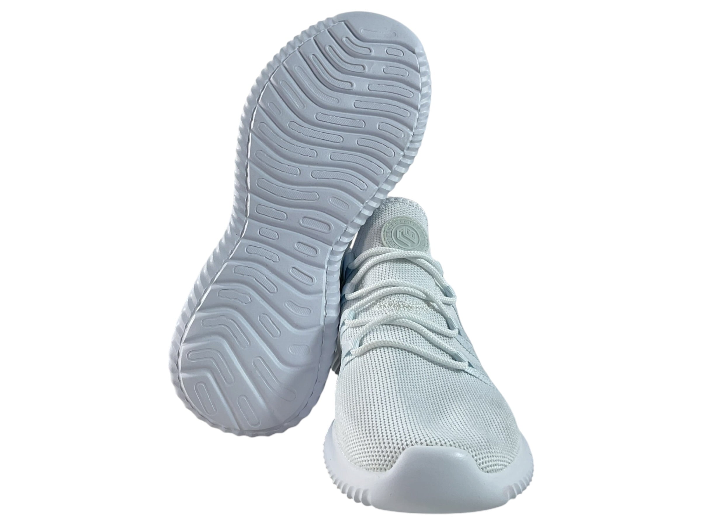 Tenis 8.5