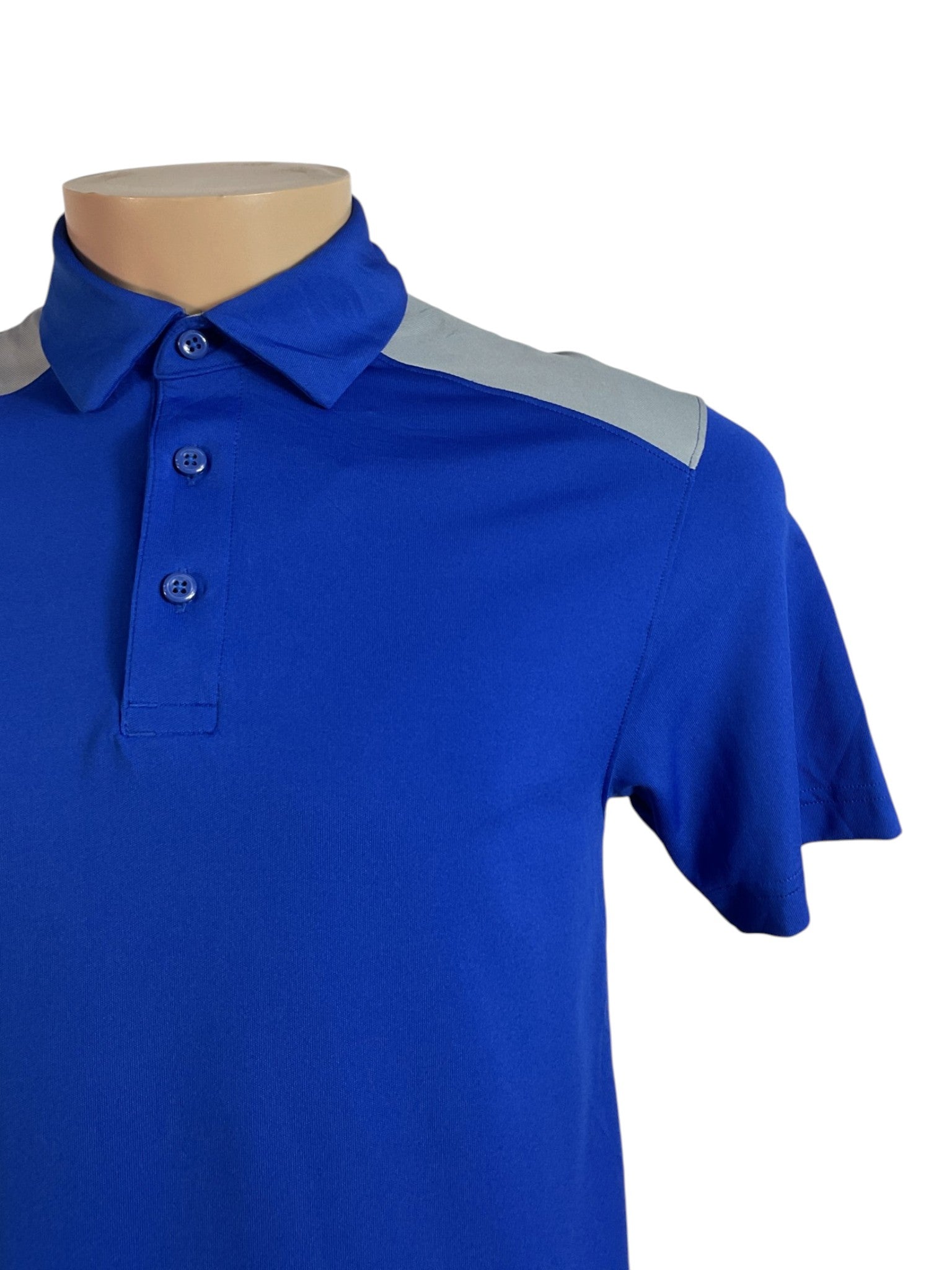 Camisa S/M (UNDER ARMOUR)