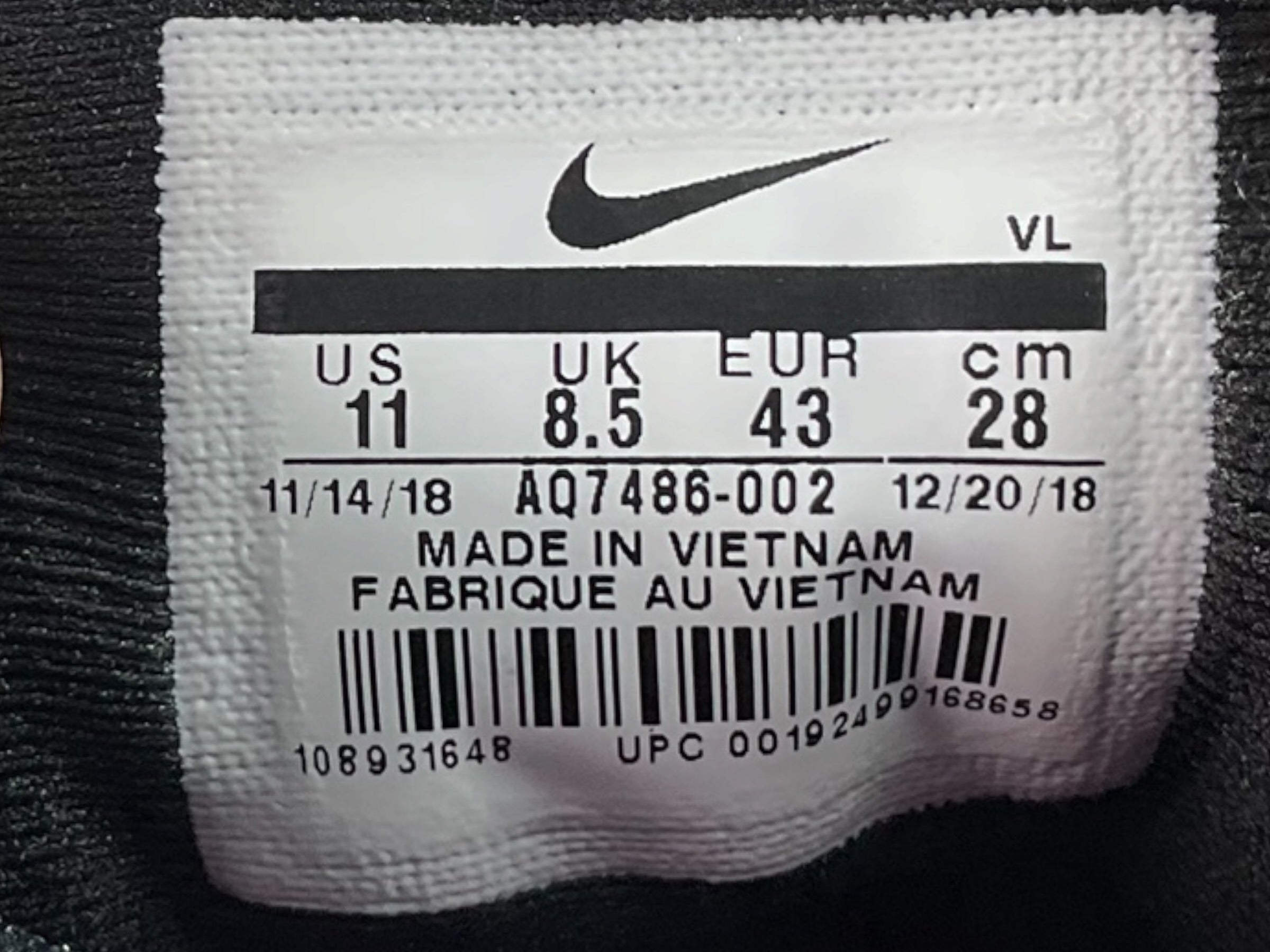 Tenis 11 (Nike)