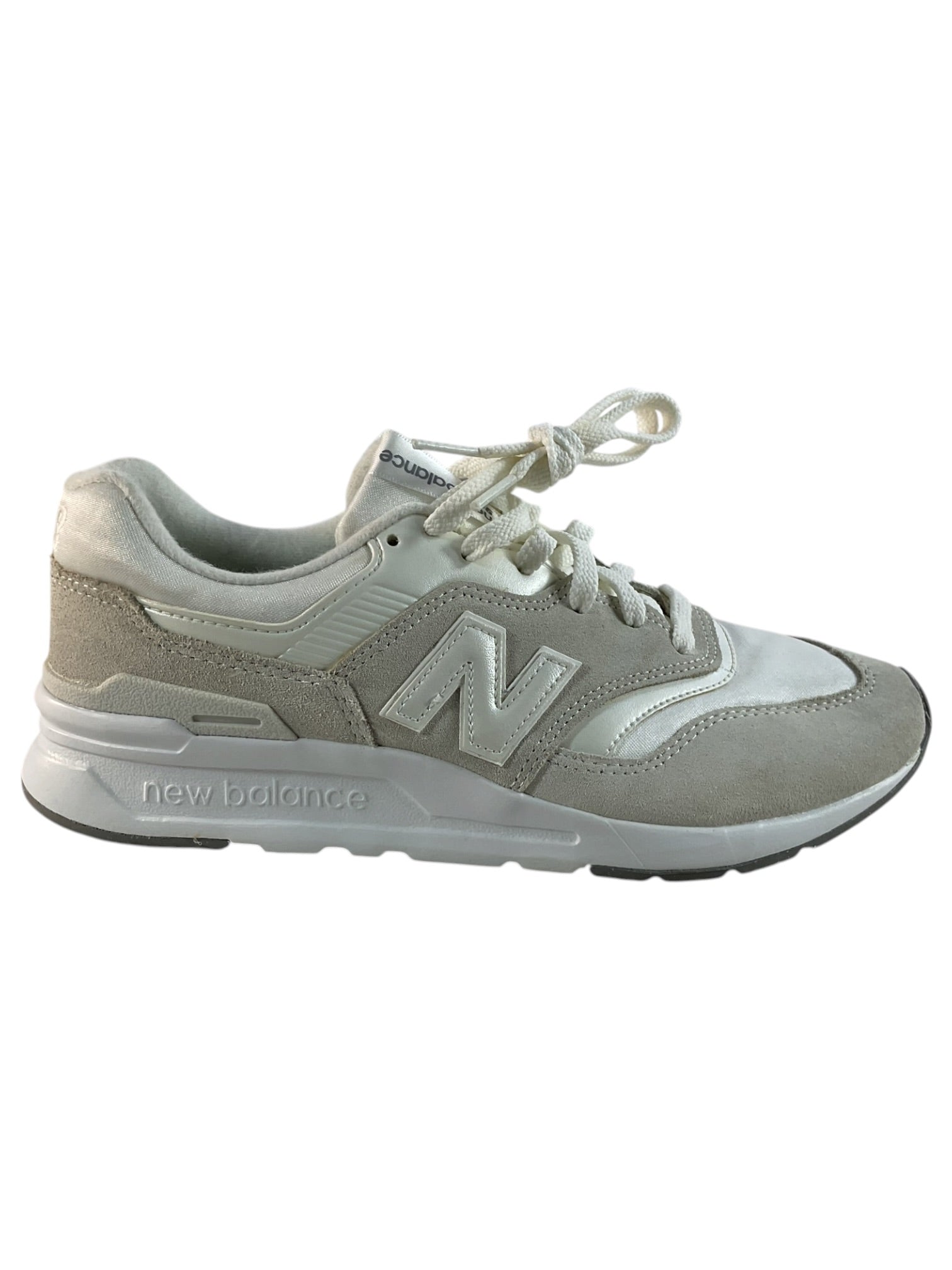 Tenis 8 (New Balance)