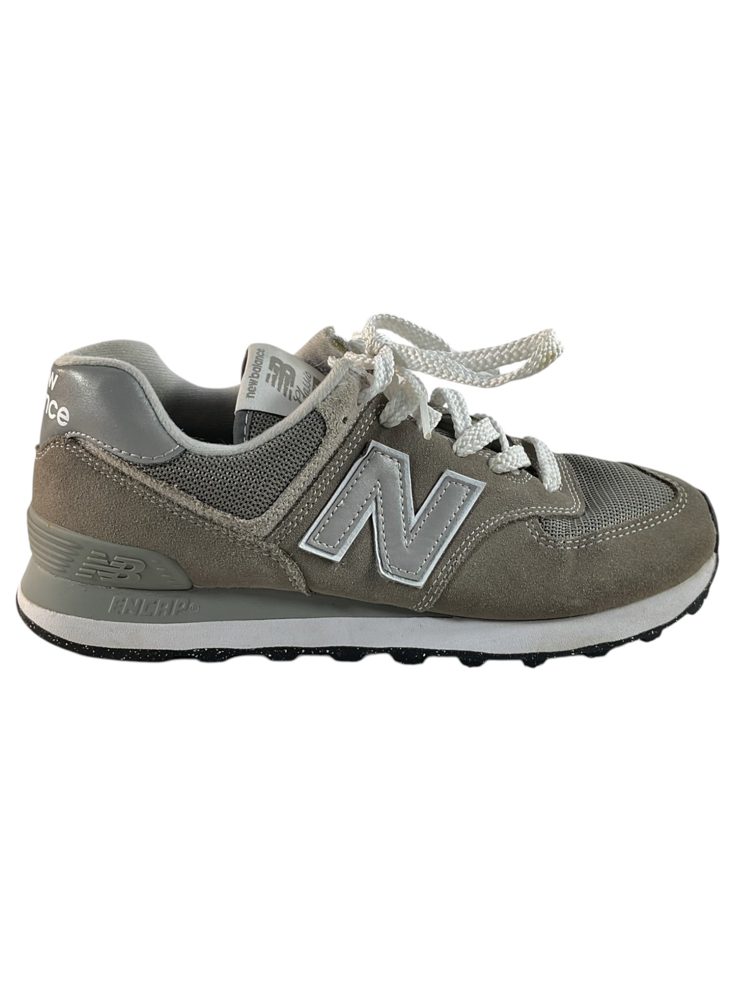 Tenis 8 (New Balance)
