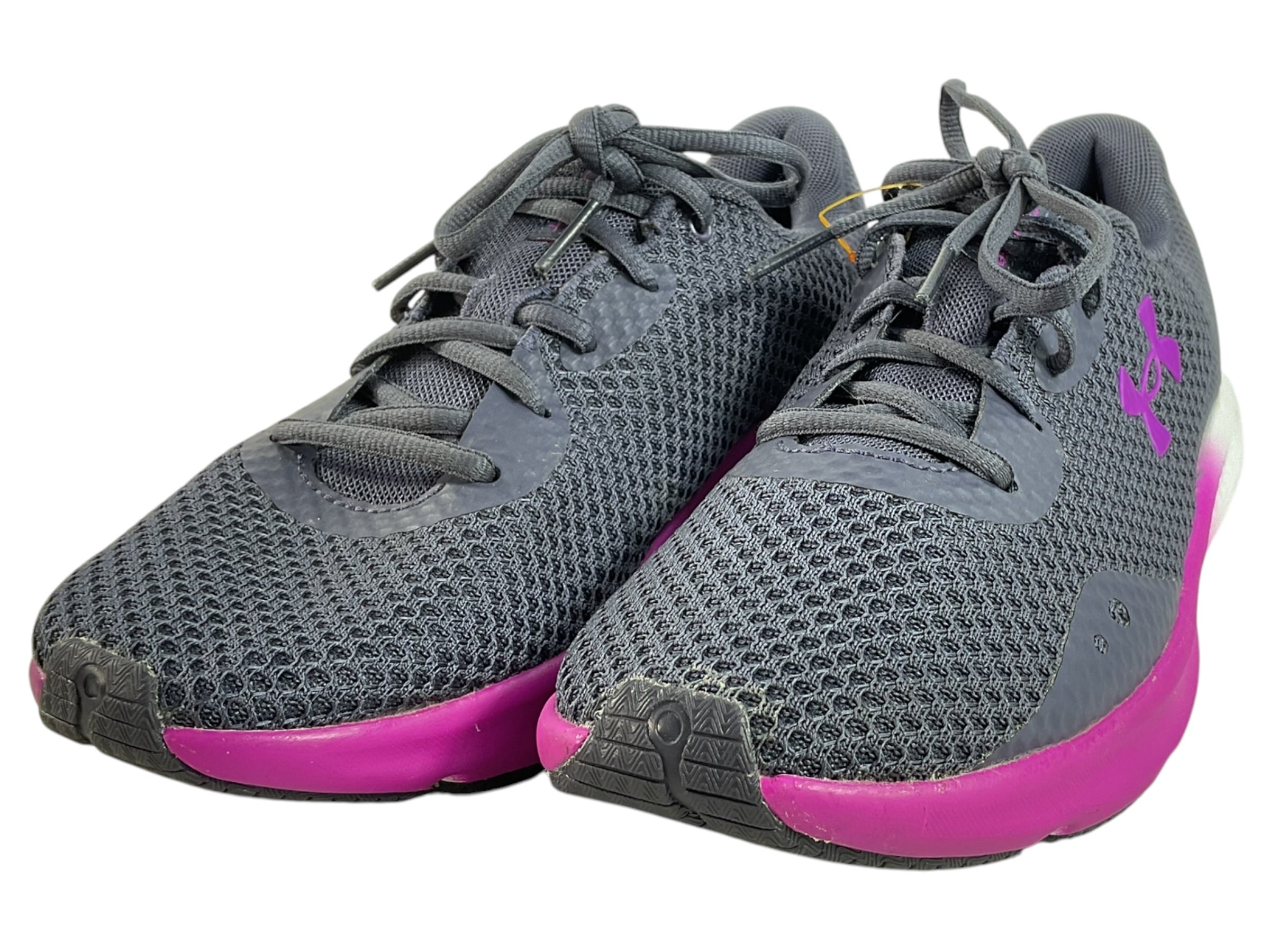 Tenis 8 (Under Armour)