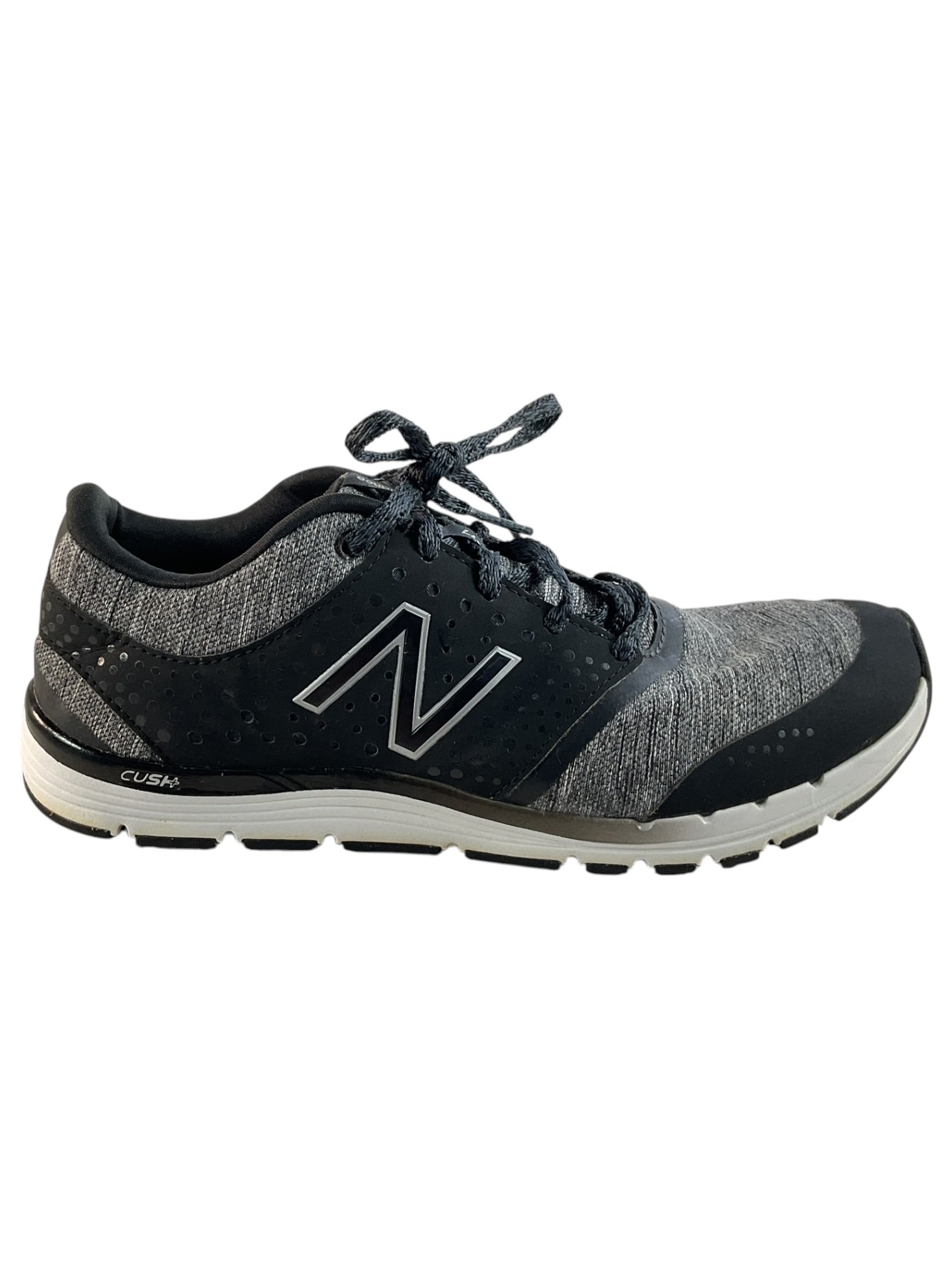 Tenis 9 (New Balance)