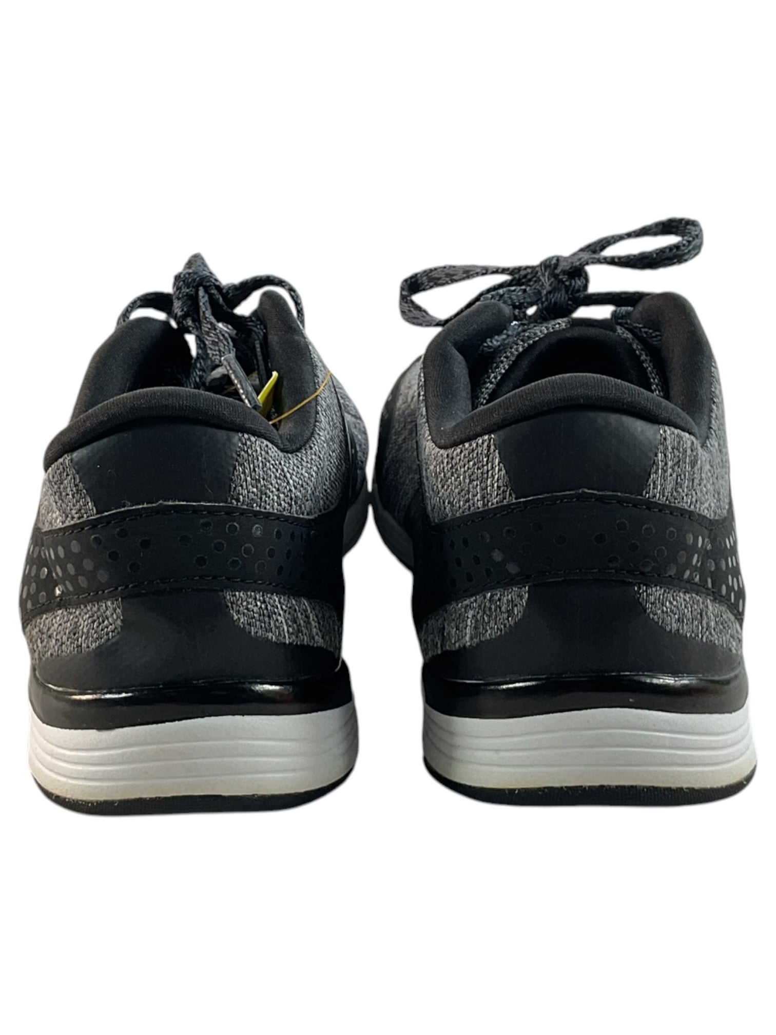 Tenis 9 (New Balance)