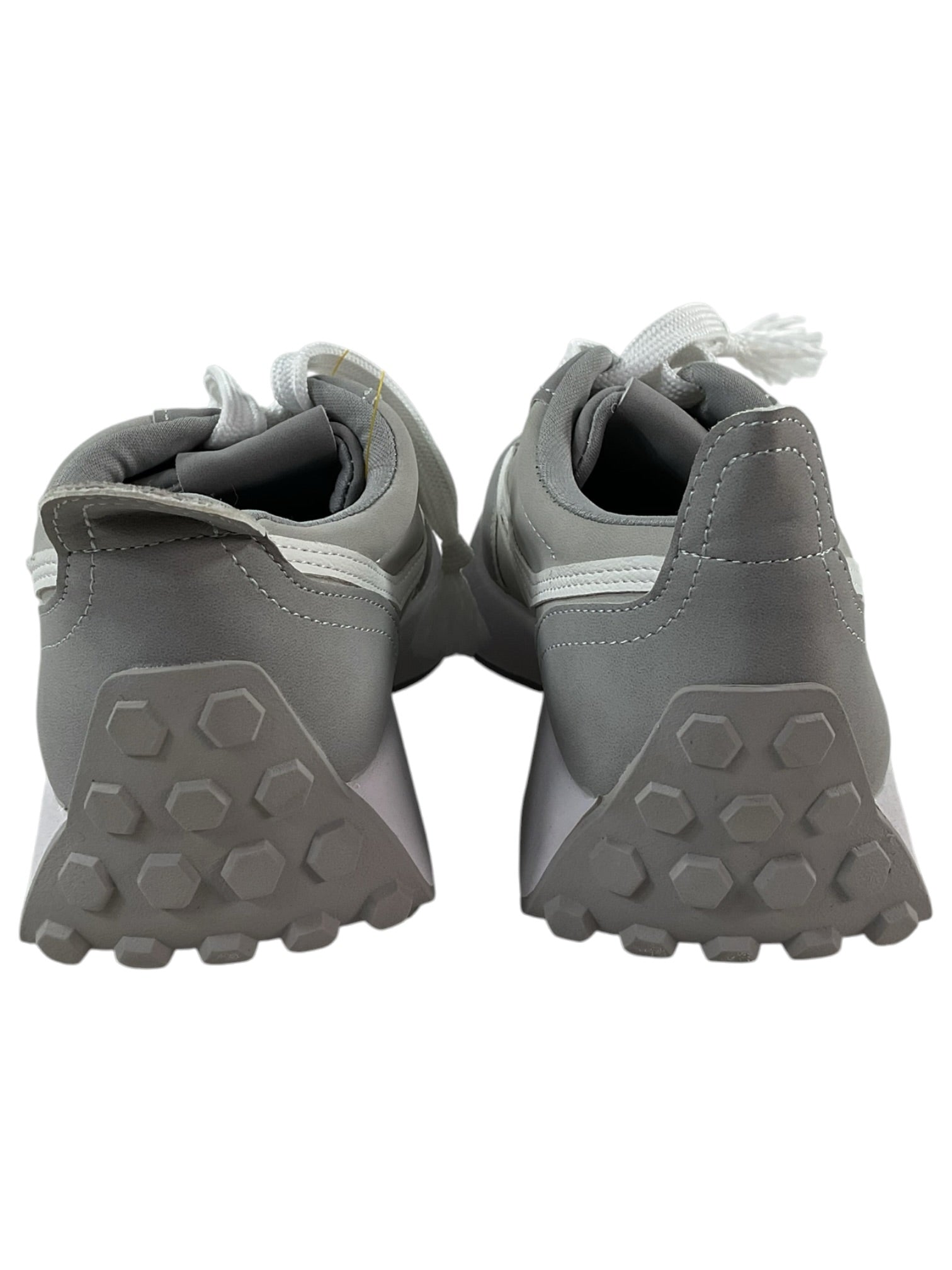 Tenis 6.5