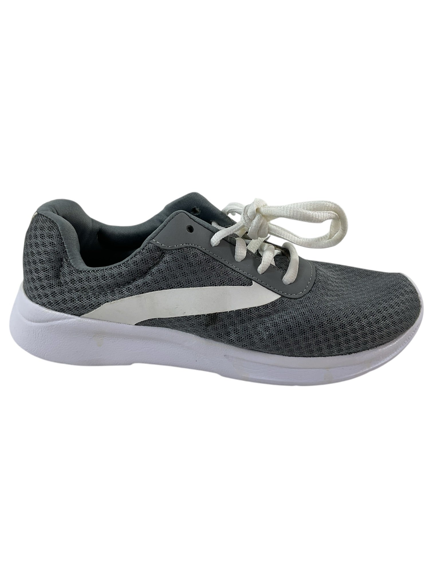 Tenis niño 4