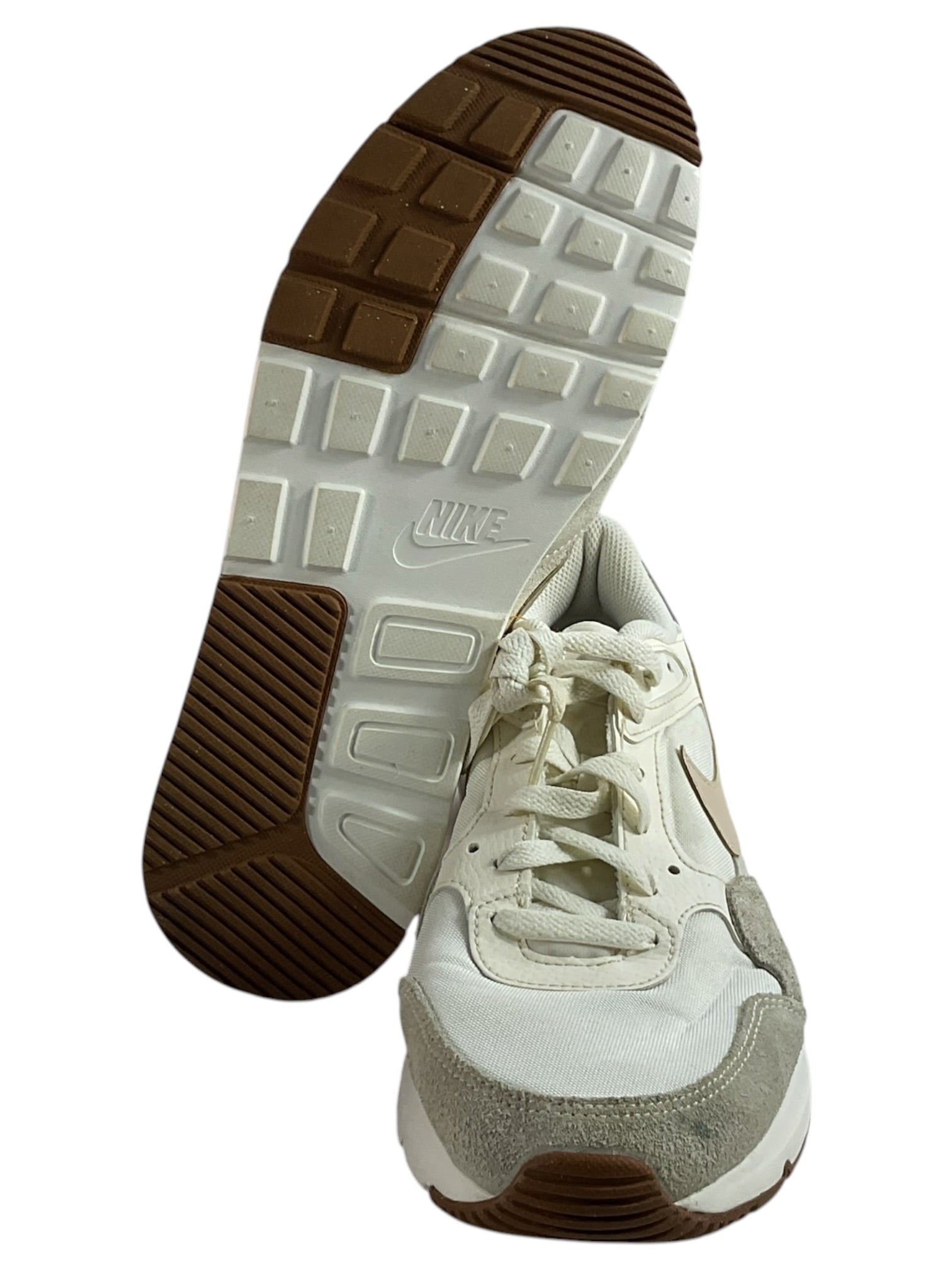 Tenis 11 (Nike)