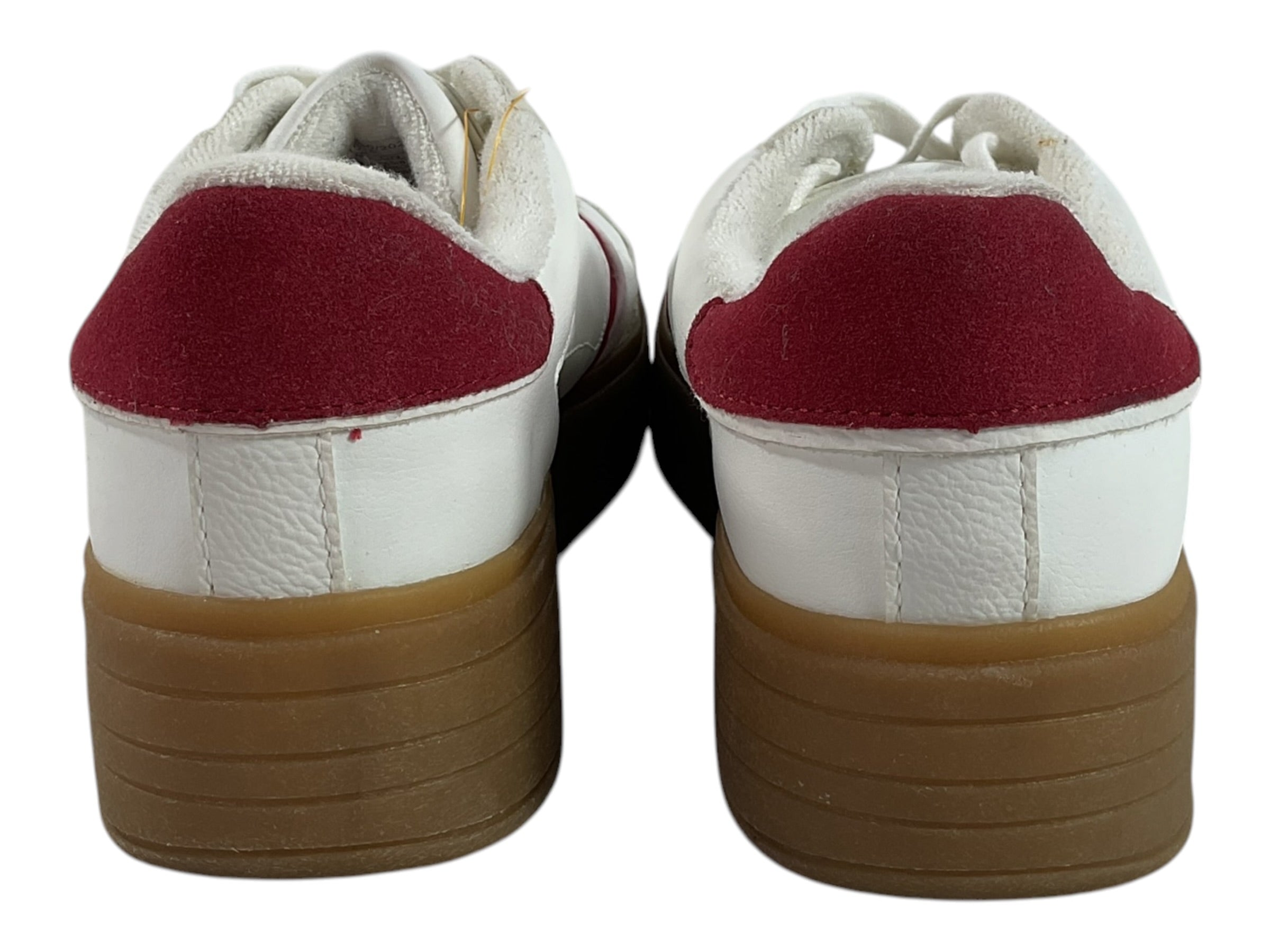 Tenis 8 (BERSHKA)