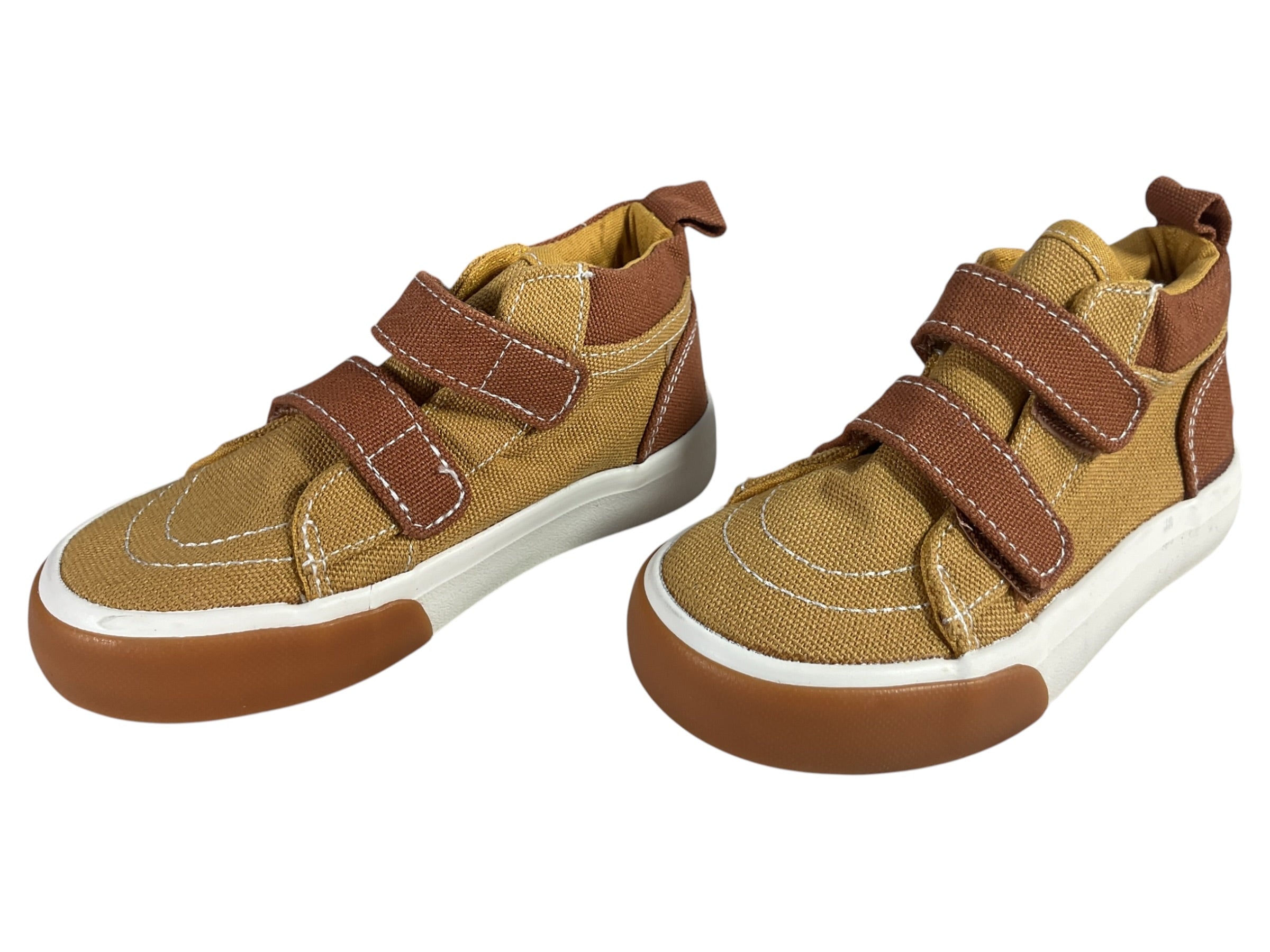 Tenis niño 8