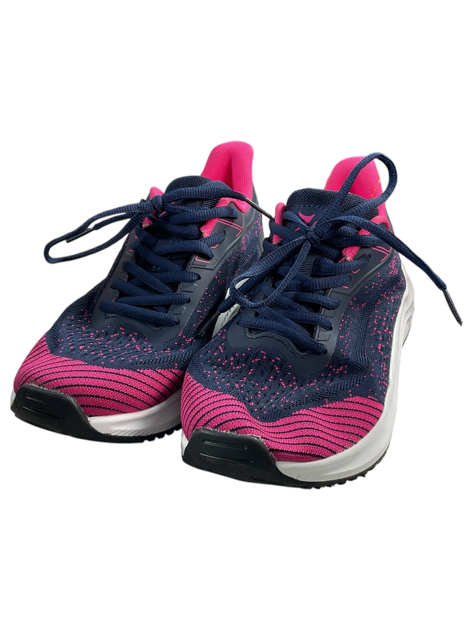 Tenis 8.5