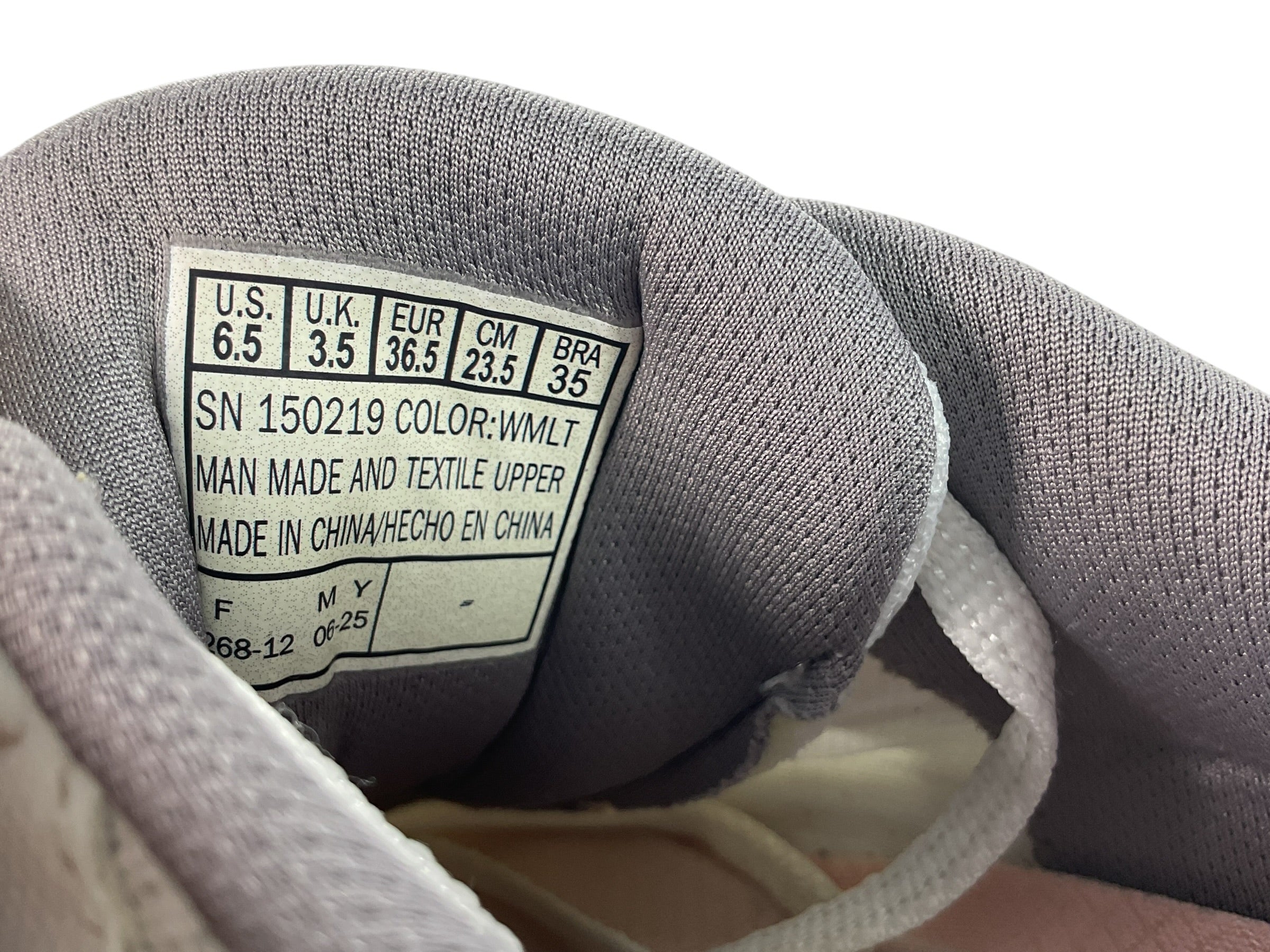 Tenis 6.5 (Skechers)