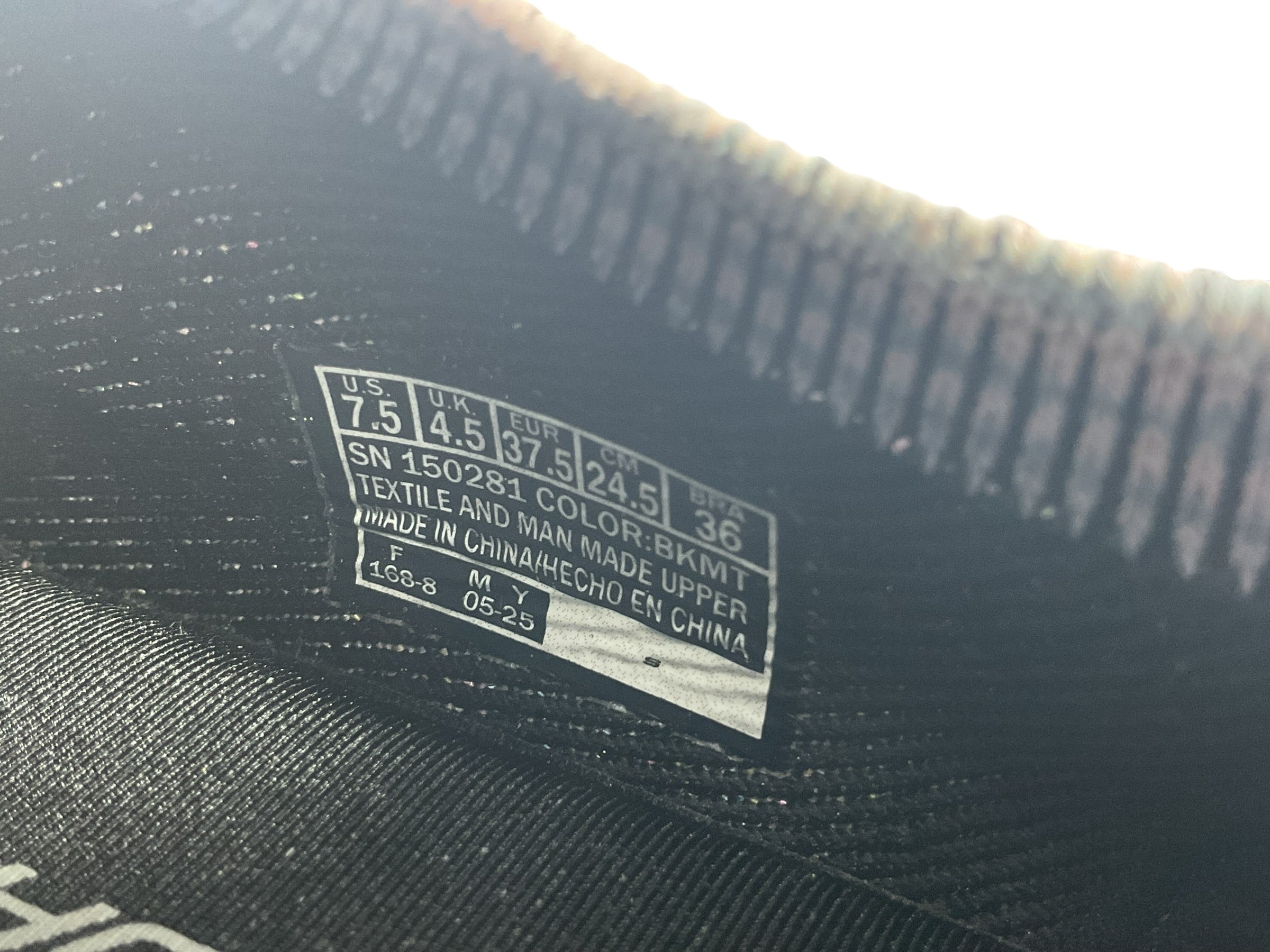 Tenis 7.5 (Skehers)
