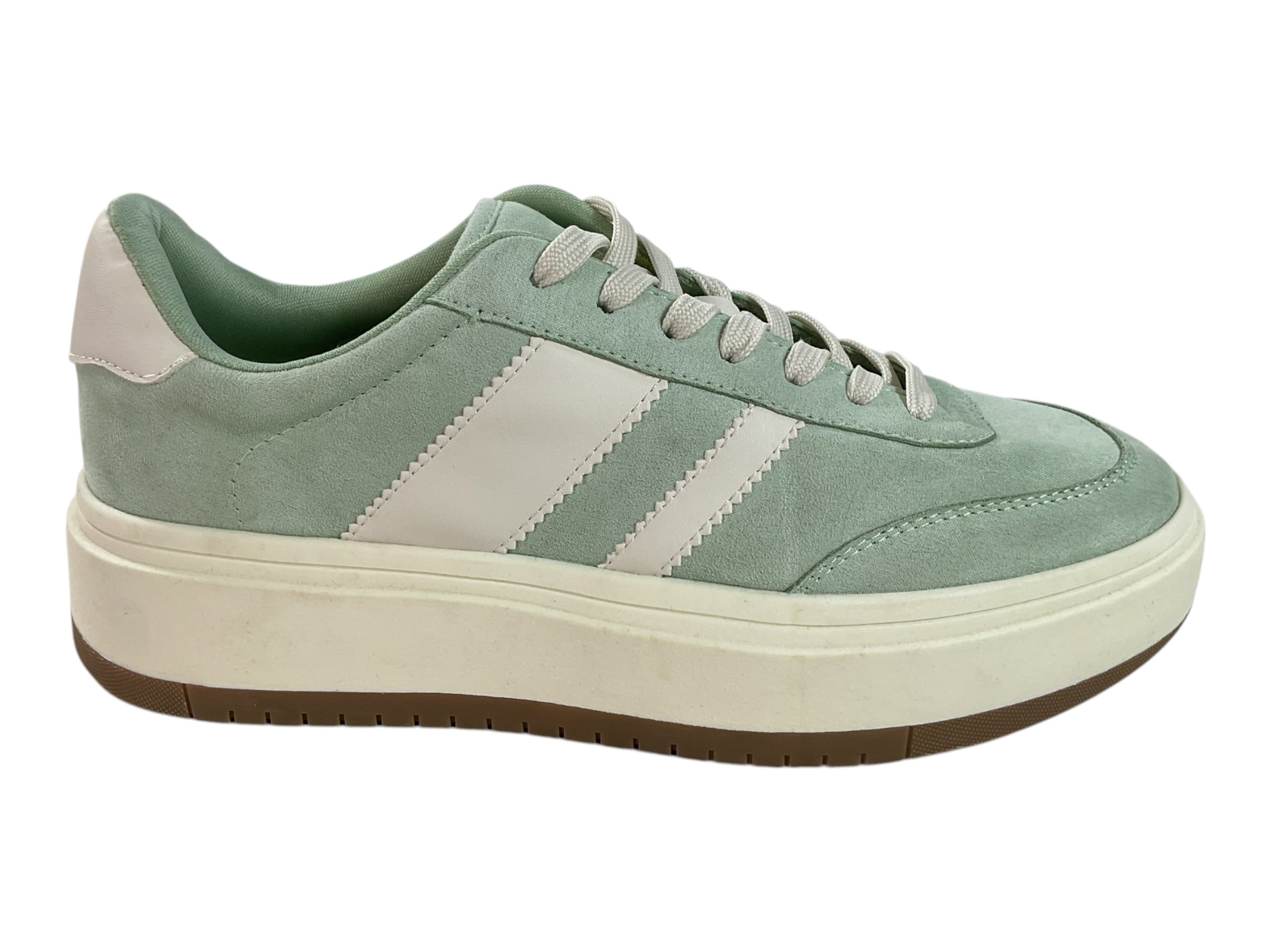 Tenis 8