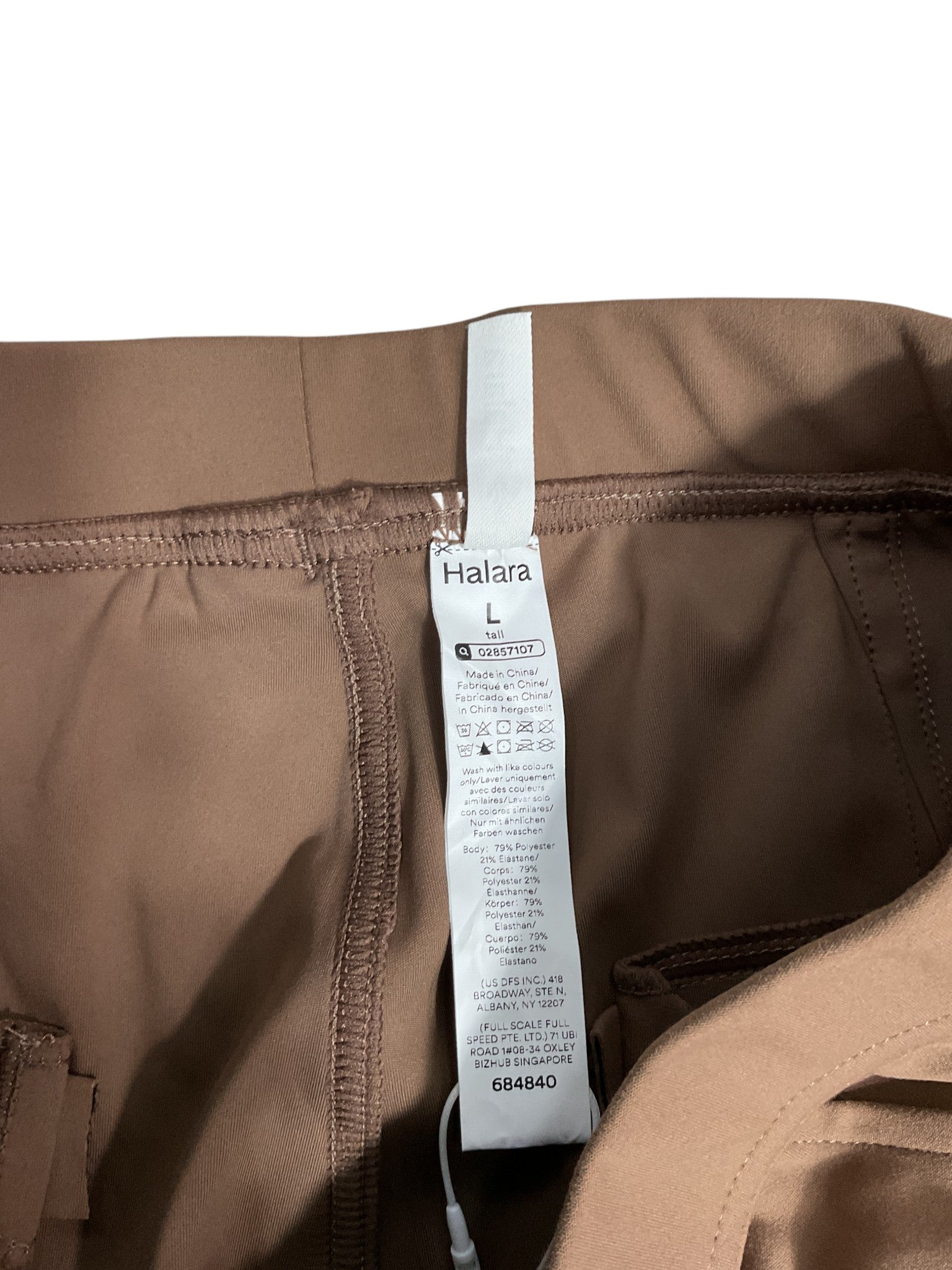 Pantalón L (Halara)