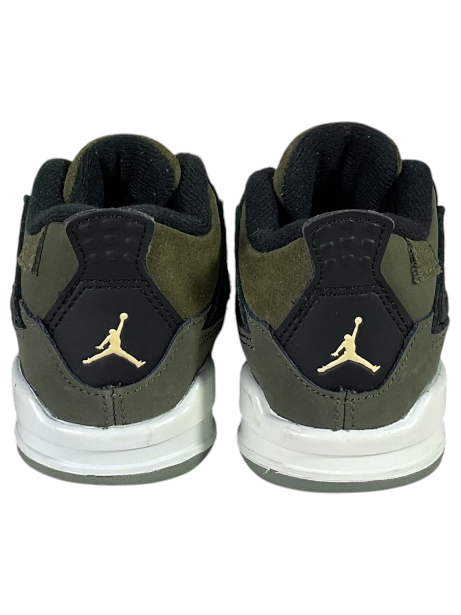 Tenis niño 4 (Jordan)