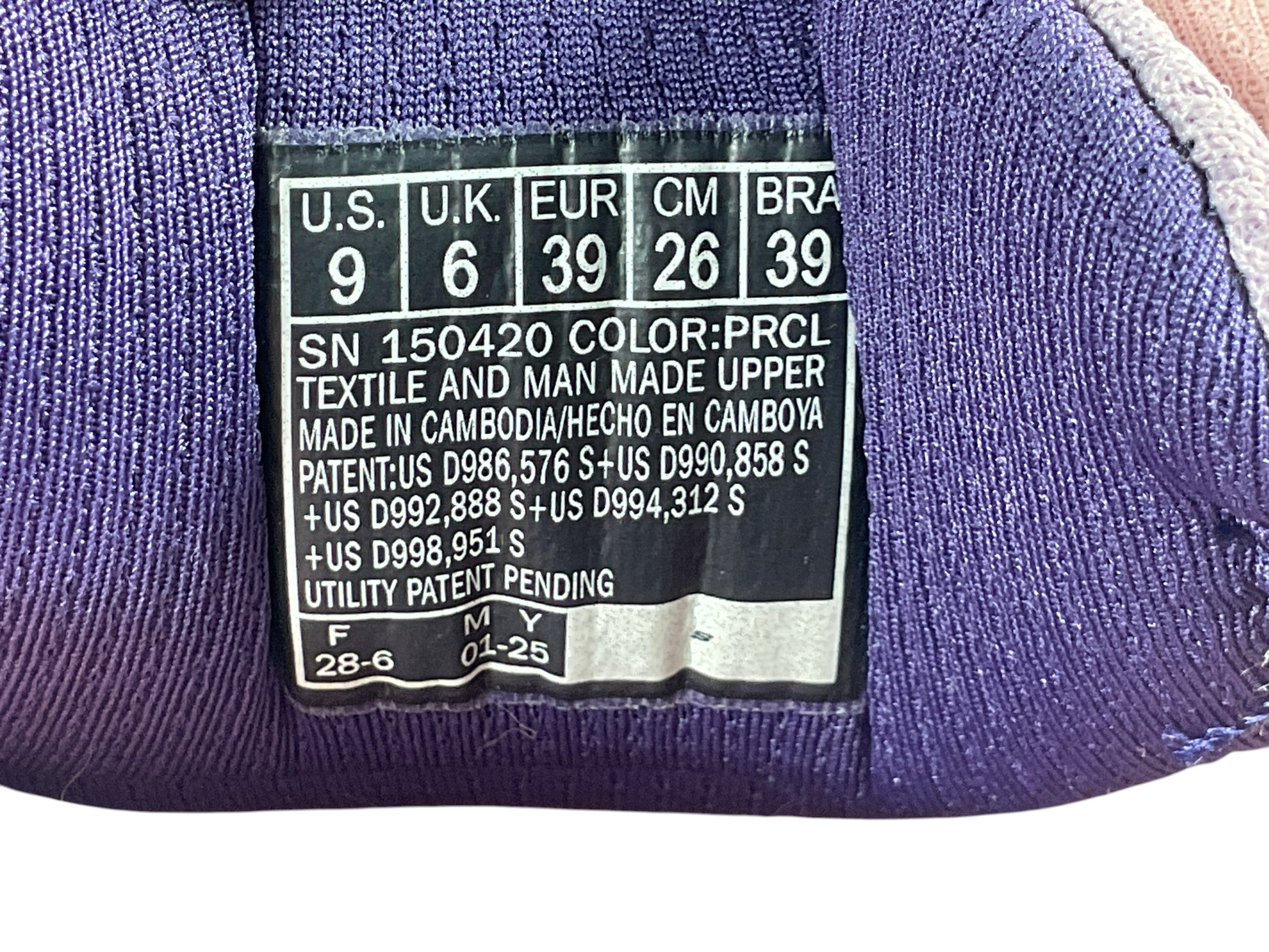 Tenis 9 (Skechers)
