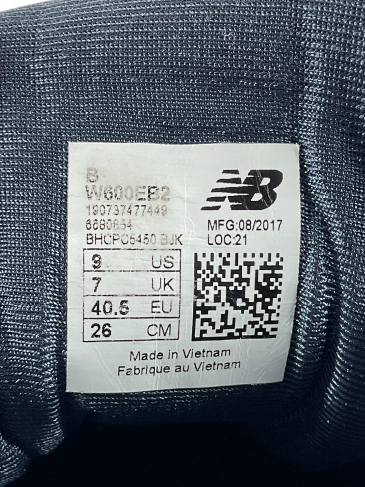 Tenis 9 (New Balance)