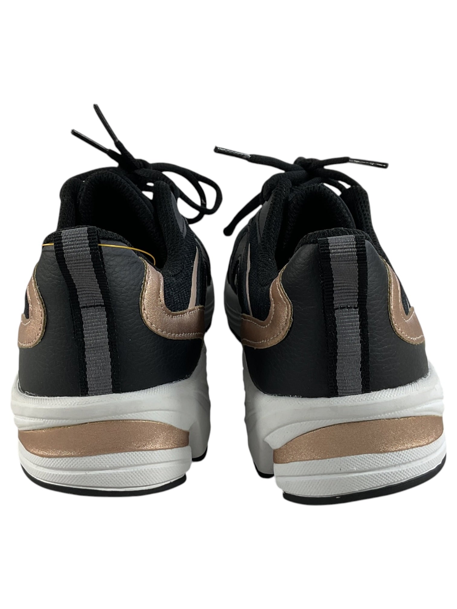 Tenis 8