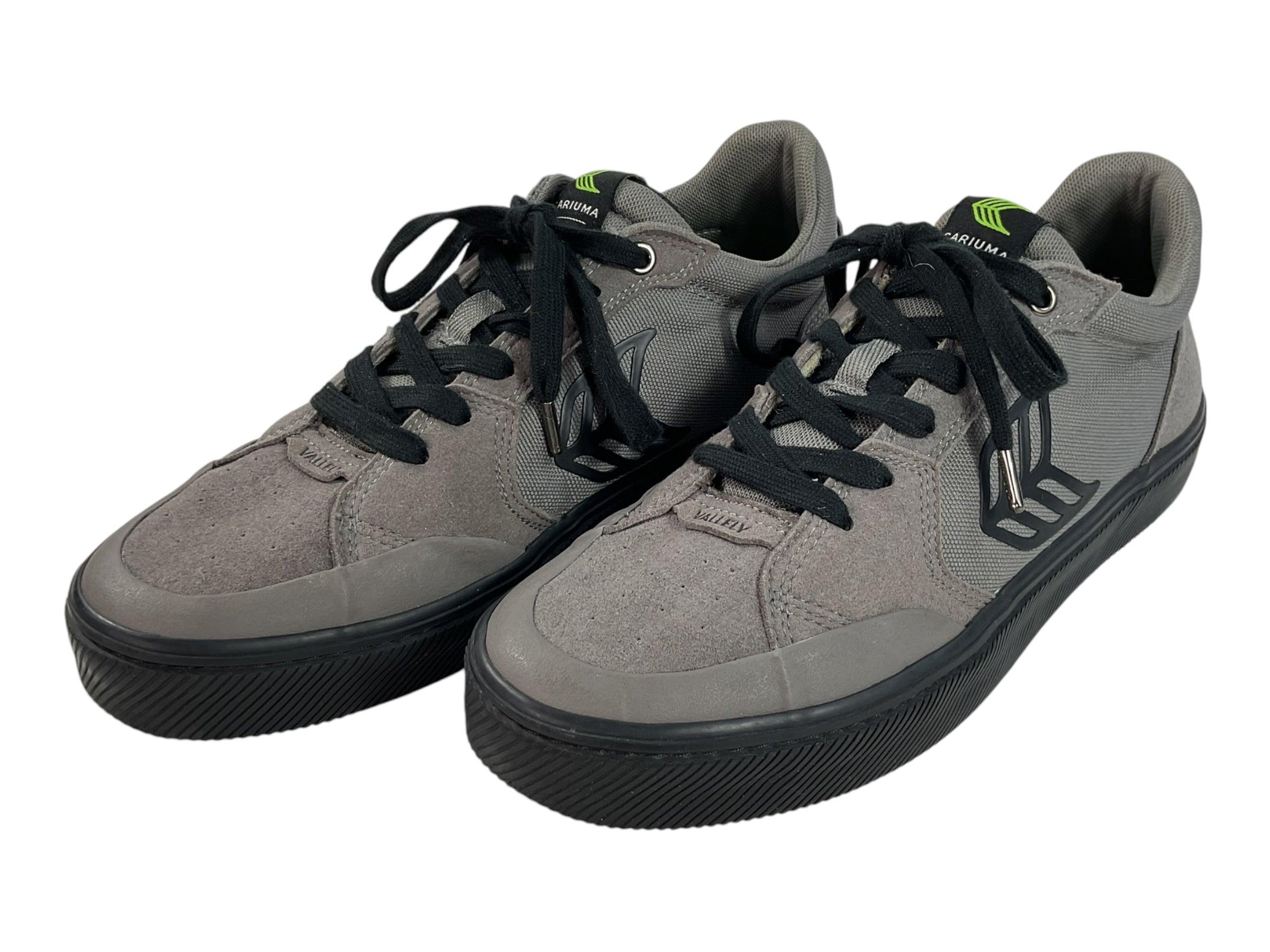 Tenis 8.5 (CARIUMA)