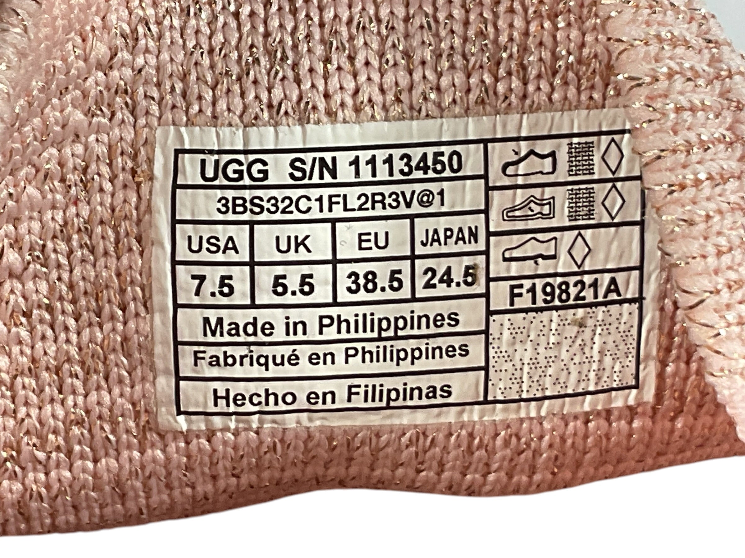 Zapato 7.5 (UGG)
