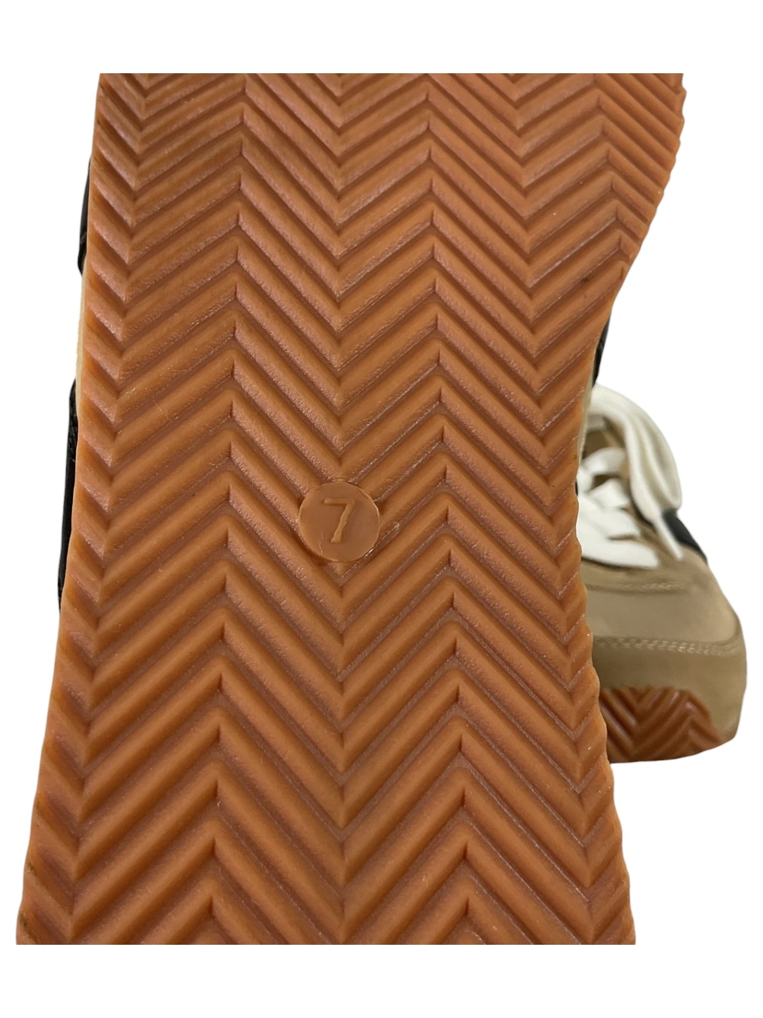 Tenis 7 (LOFT)
