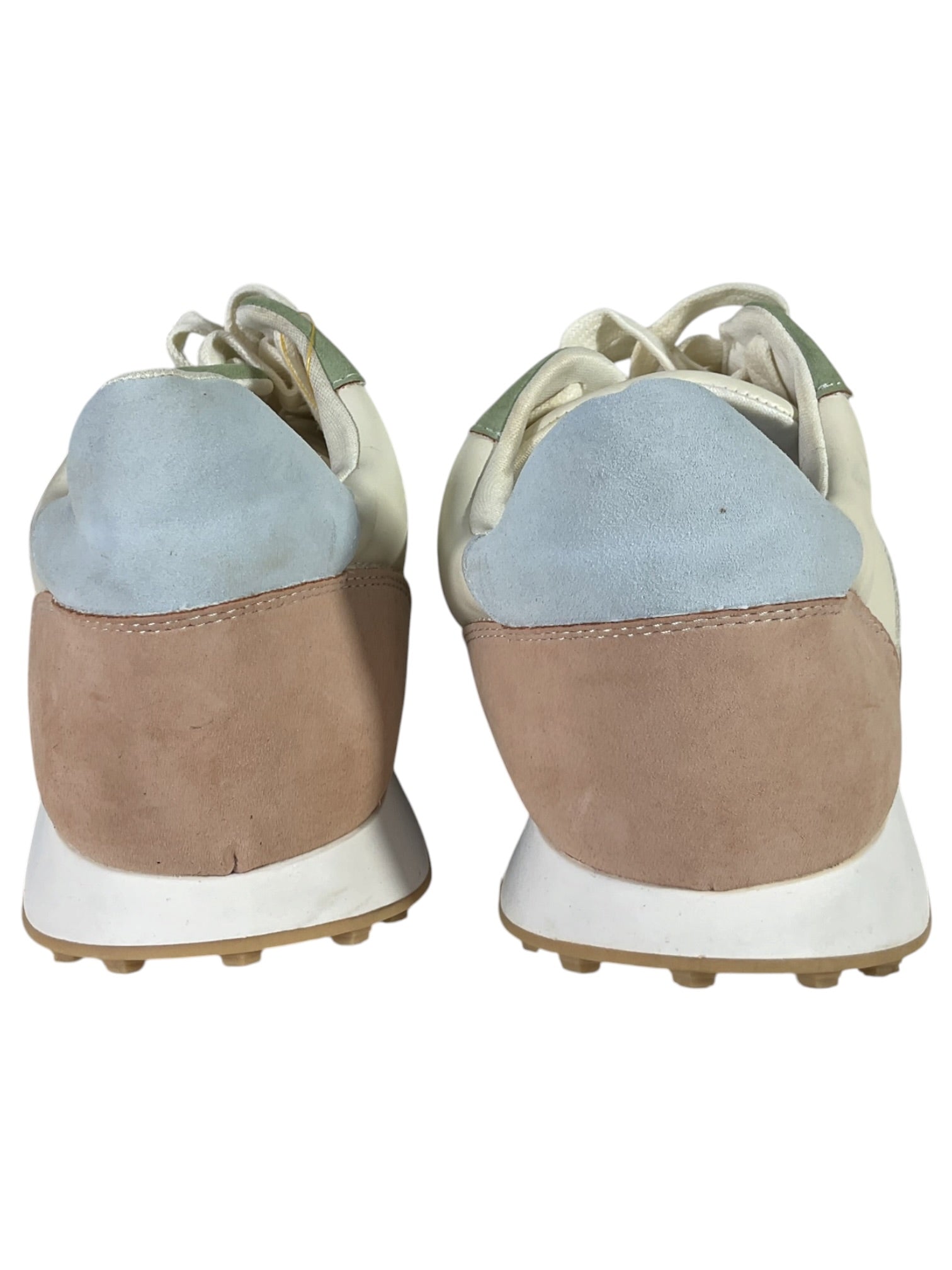 Tenis 7 (MIA)