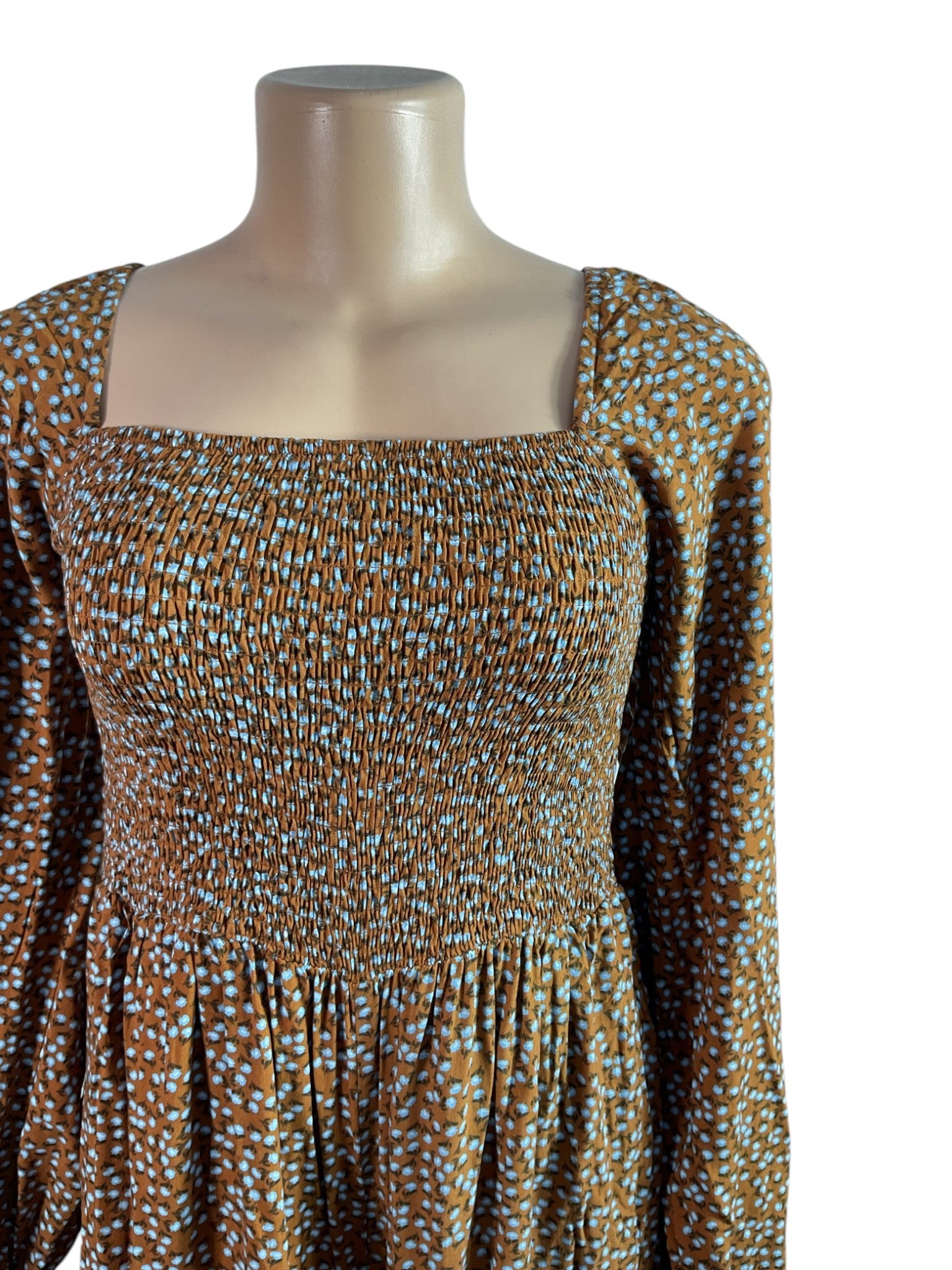 Jumper M