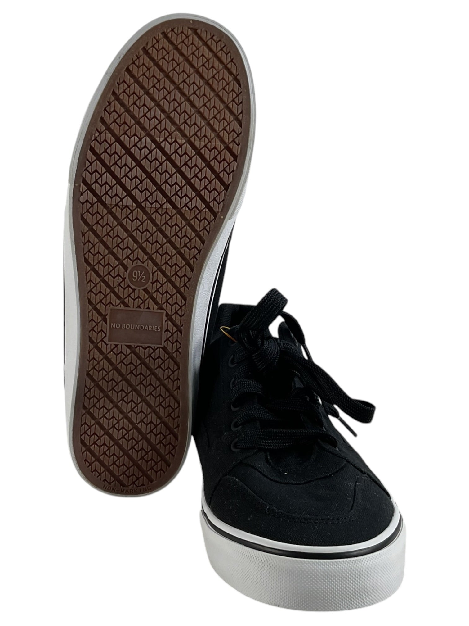 Tenis 9.5 (NOBO)