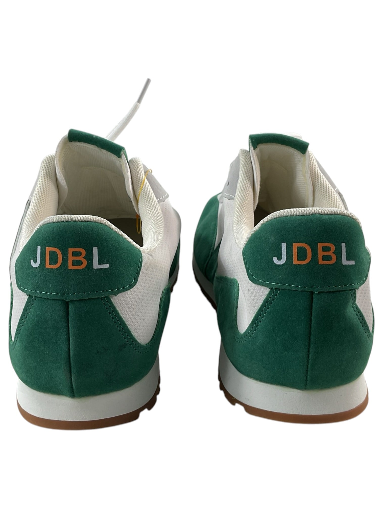 Tenis 8