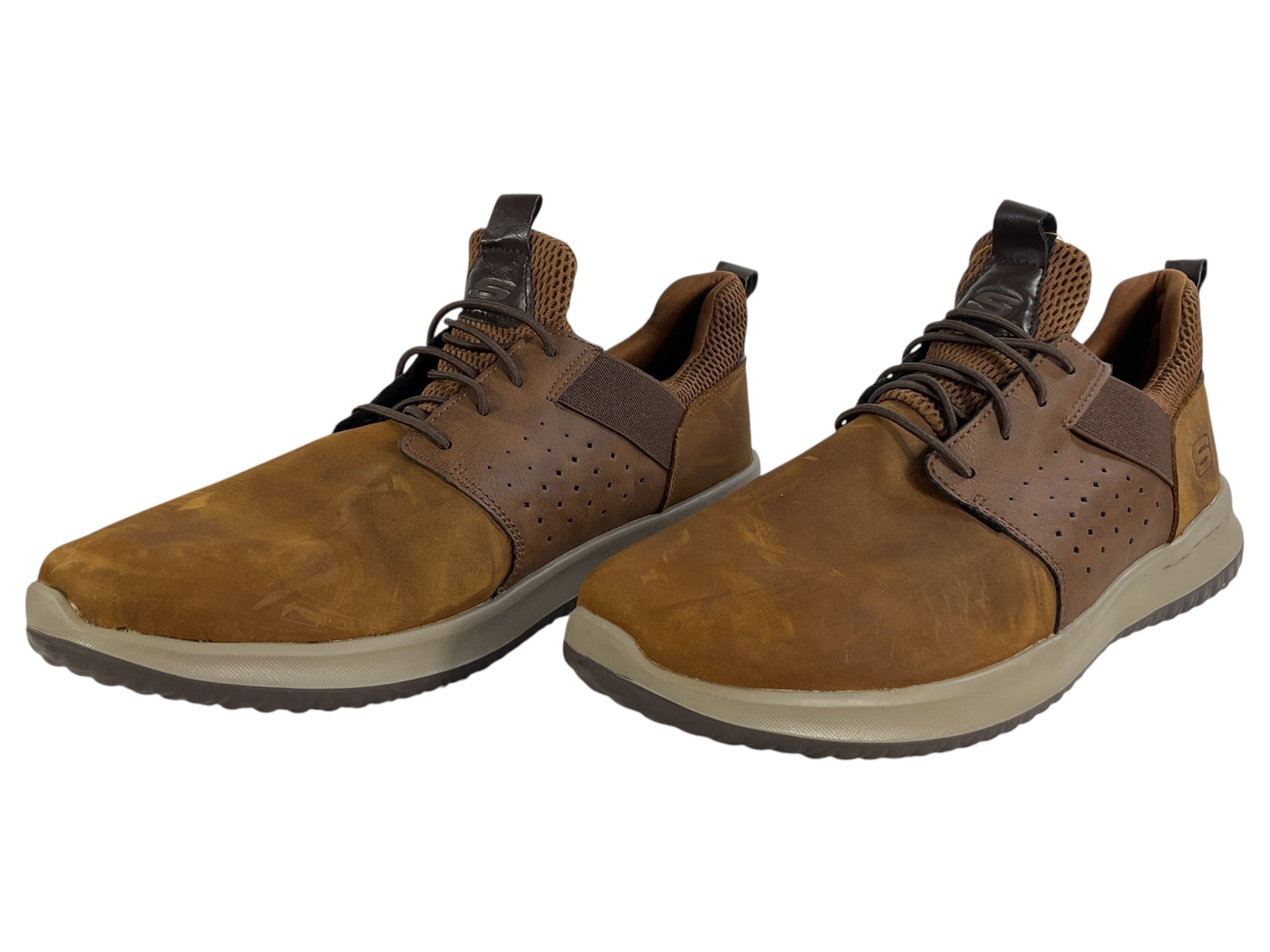 Zapato 12 (Skechers)
