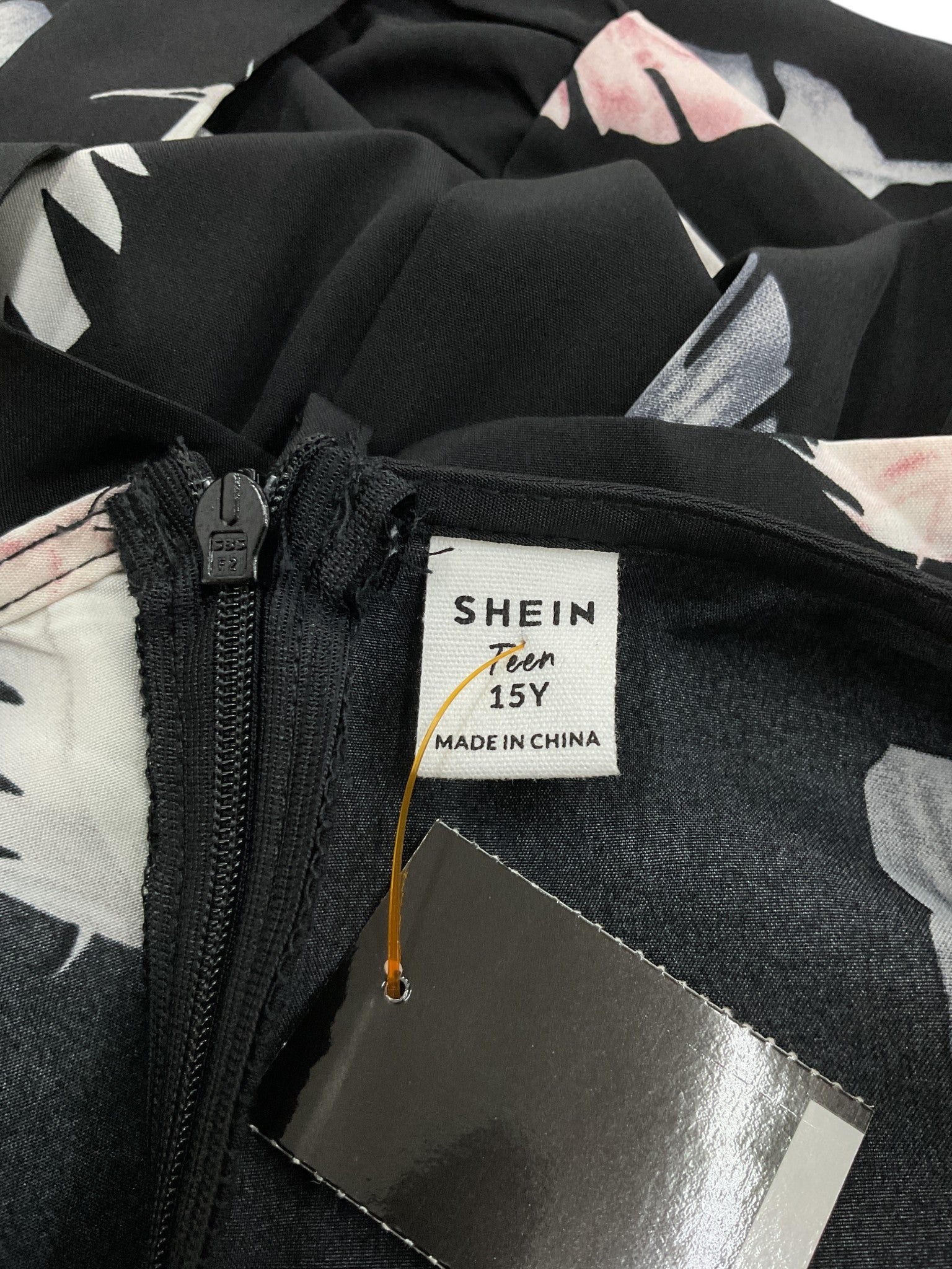 Vestido niña 15Y (Shein)