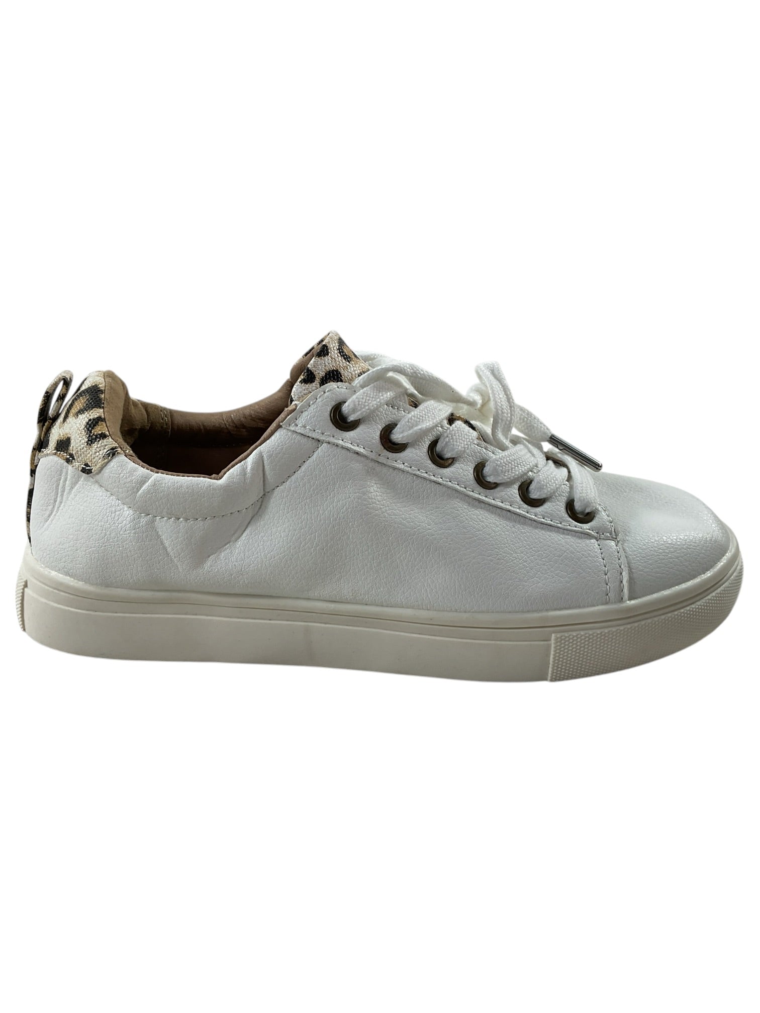 Tenis 7.5