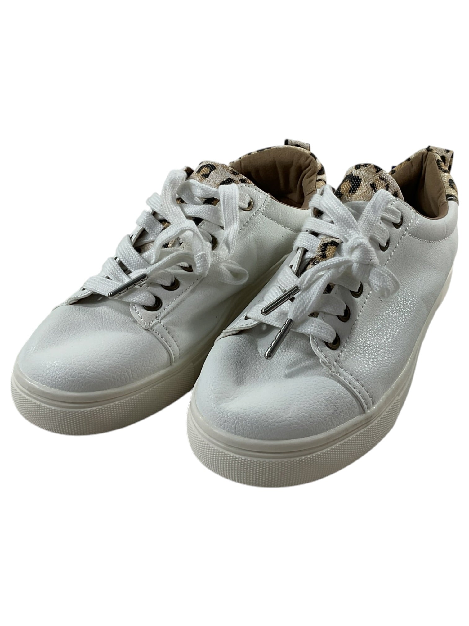 Tenis 7.5