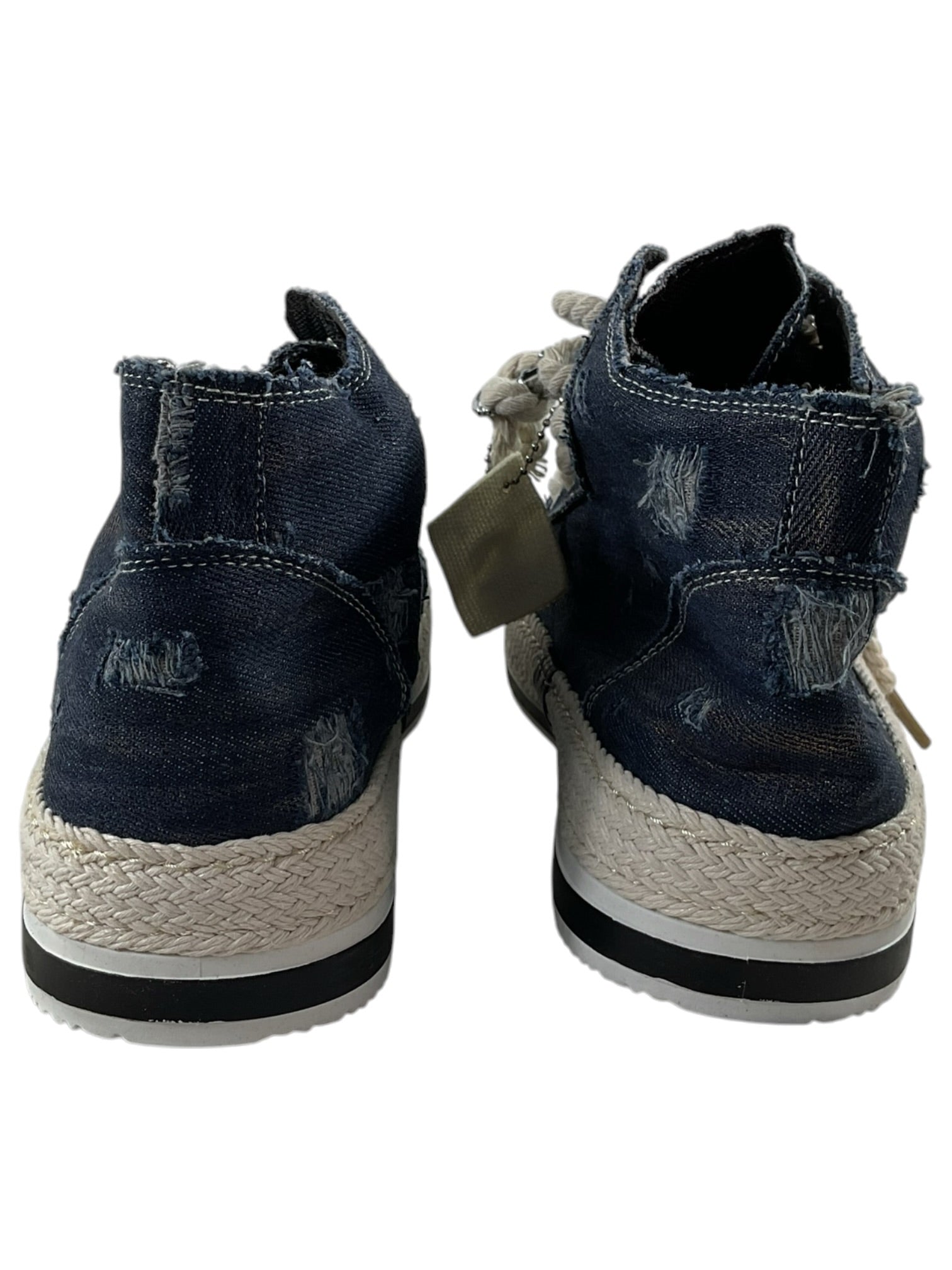 Tenis 9
